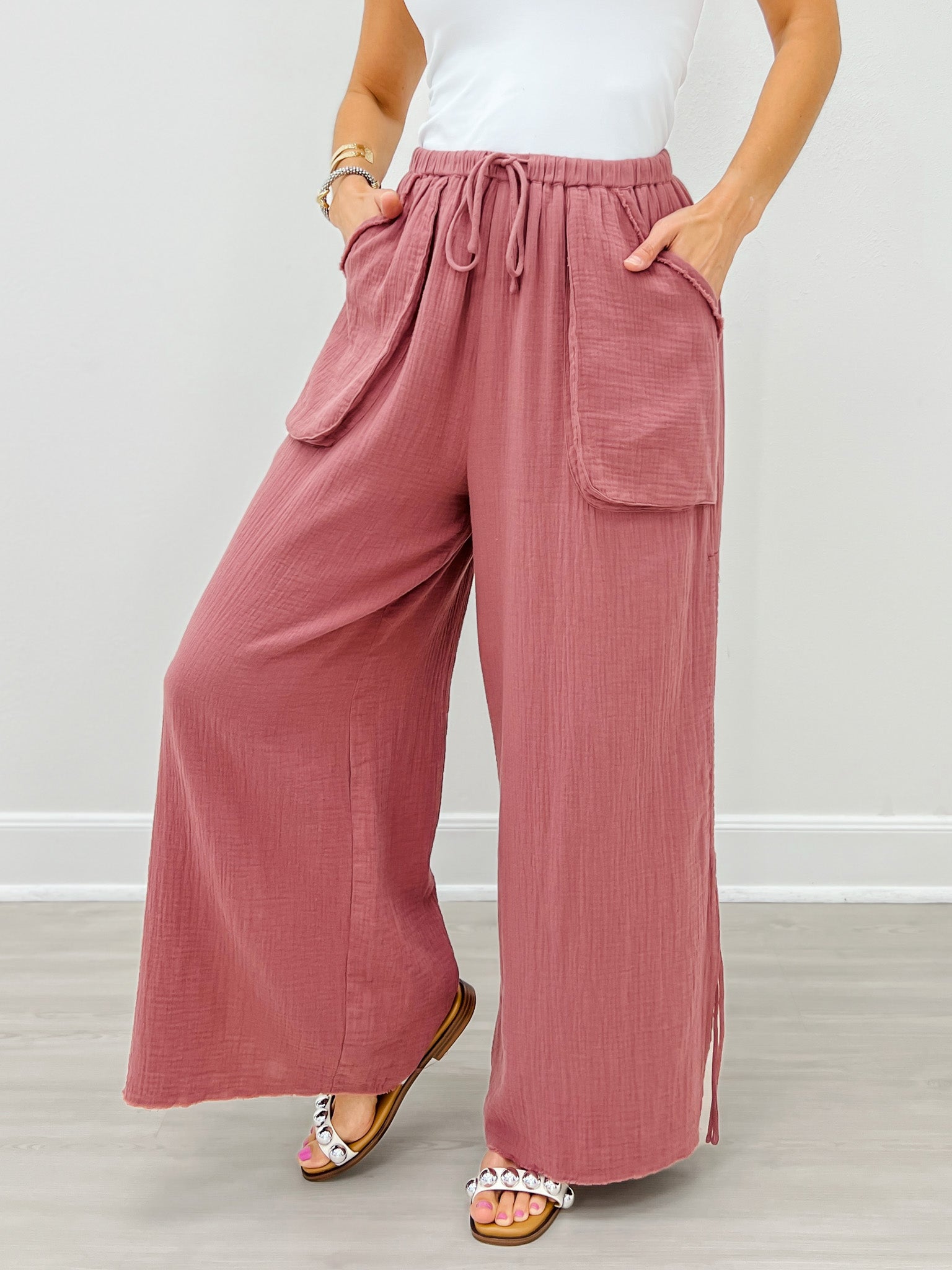 Relaxed Fit Wide Leg Pants with Patch Pockets