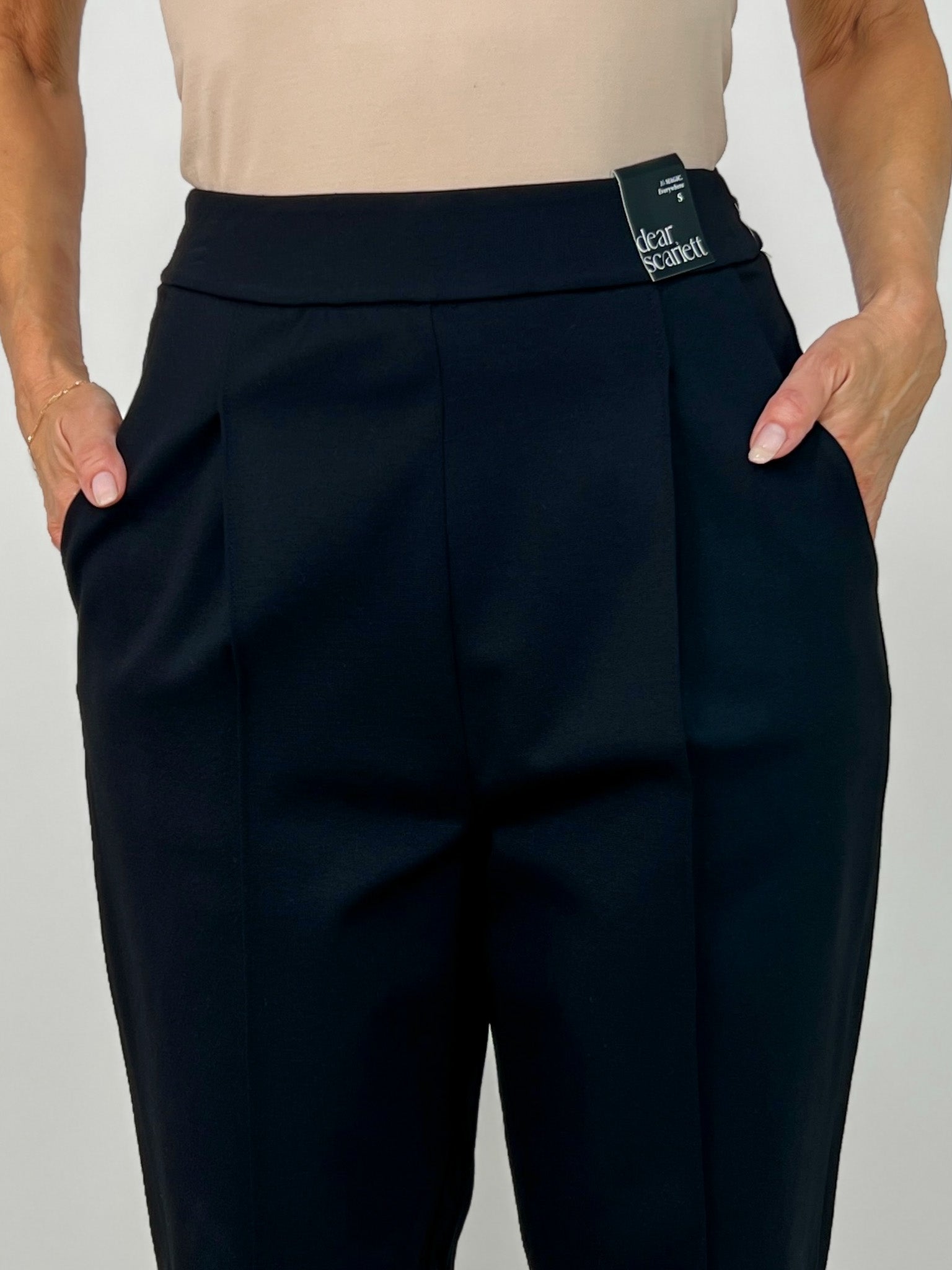 Barrel Leg Ponte Everywhere Pants in BLACK