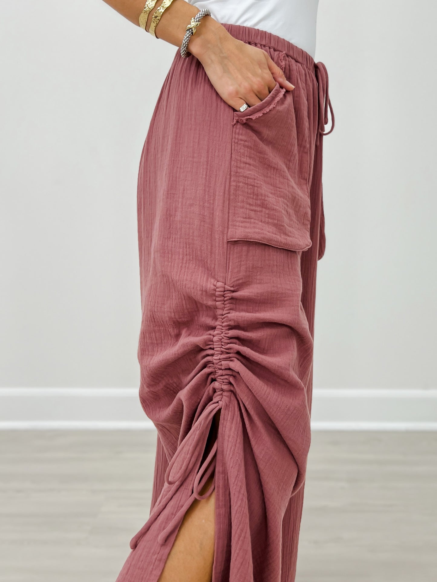 Relaxed Fit Wide Leg Pants with Patch Pockets