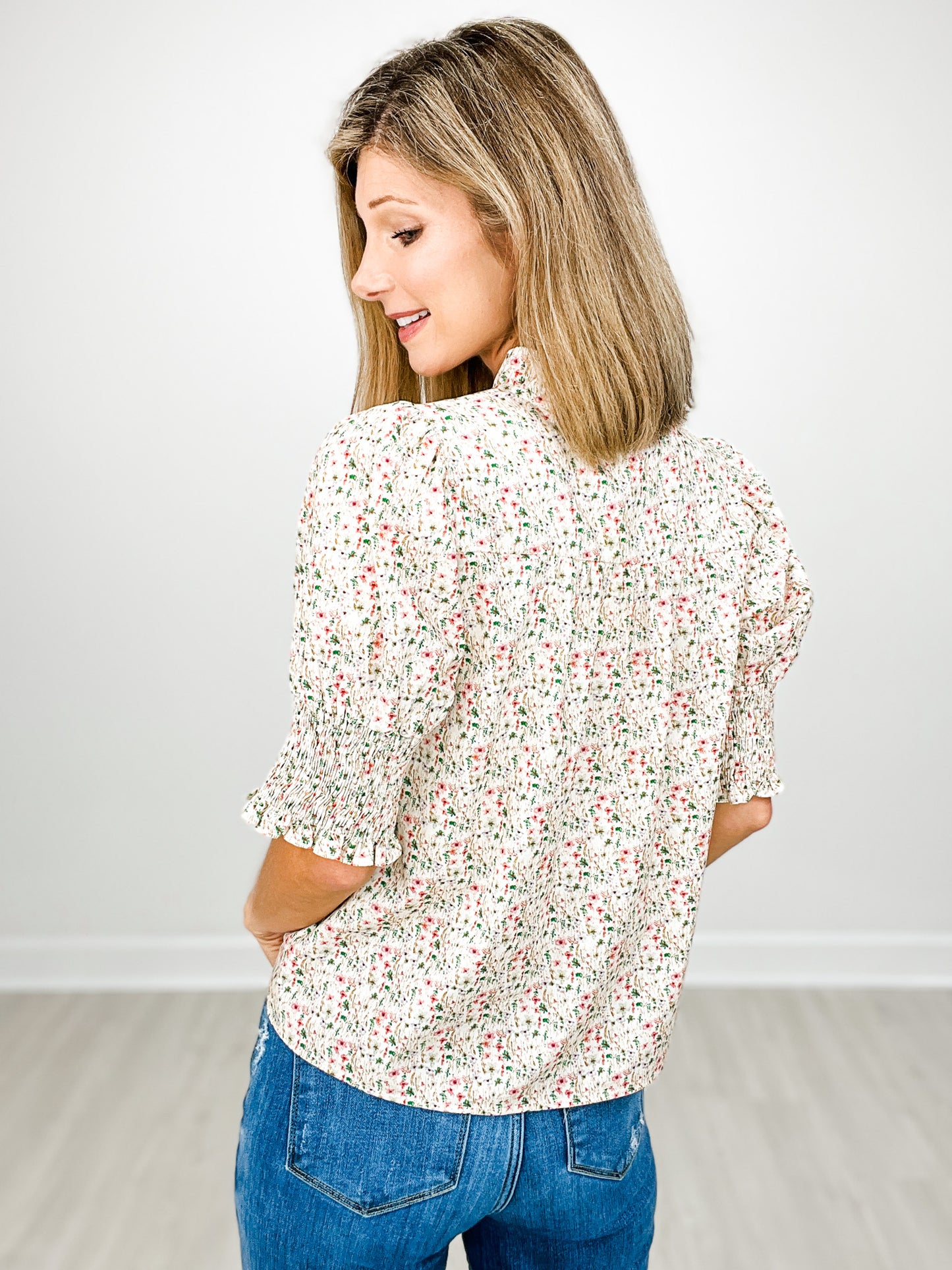 Cotton Floral Ruffle Collar Button-Down Short Sleeve Top