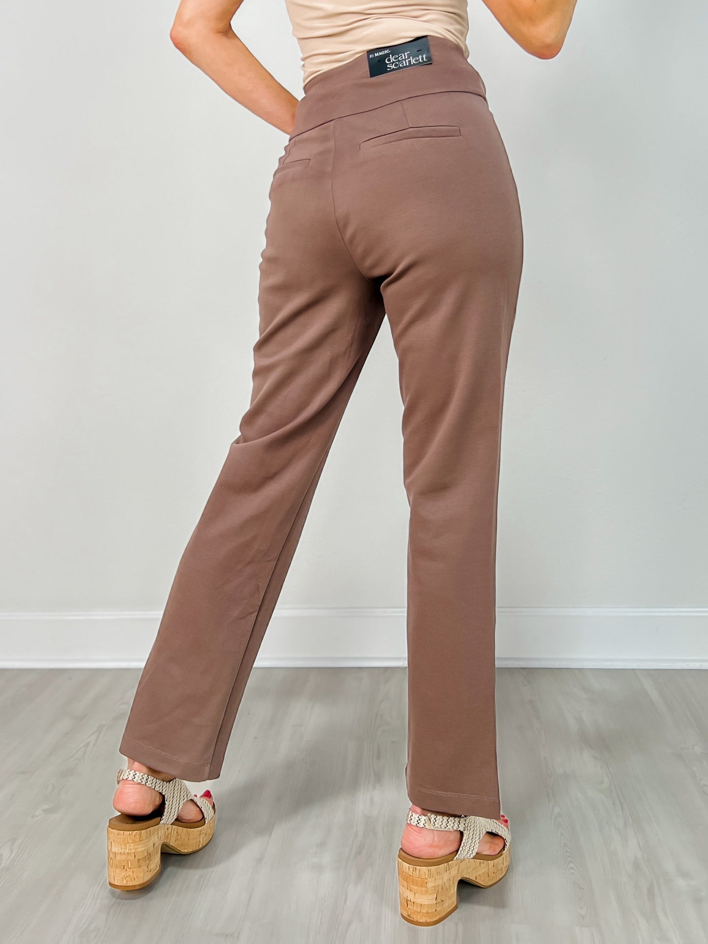 Magic Slim Straight Pants in DARK MOCHA