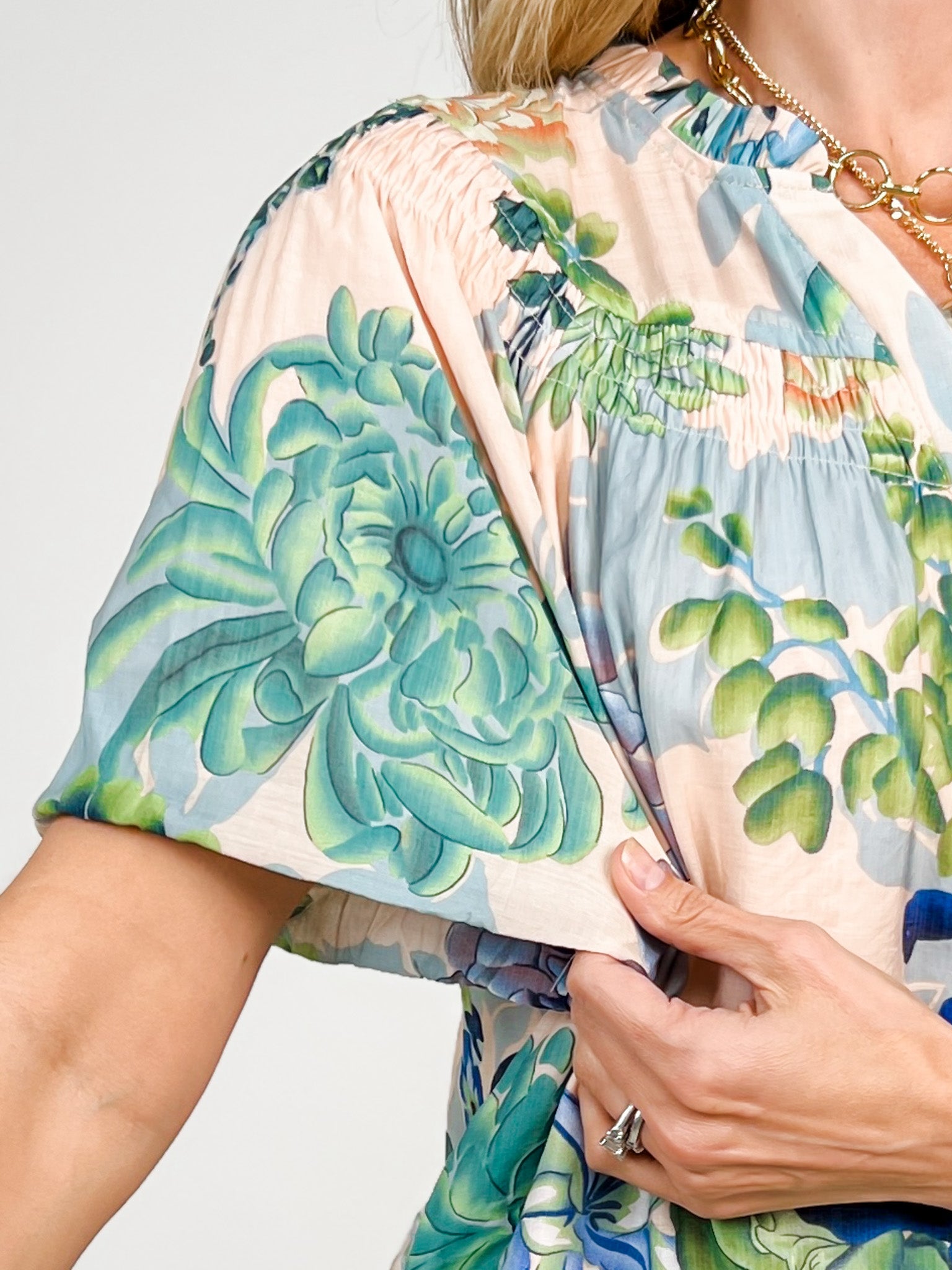 Floral Short Puff Sleeve Button Down Top