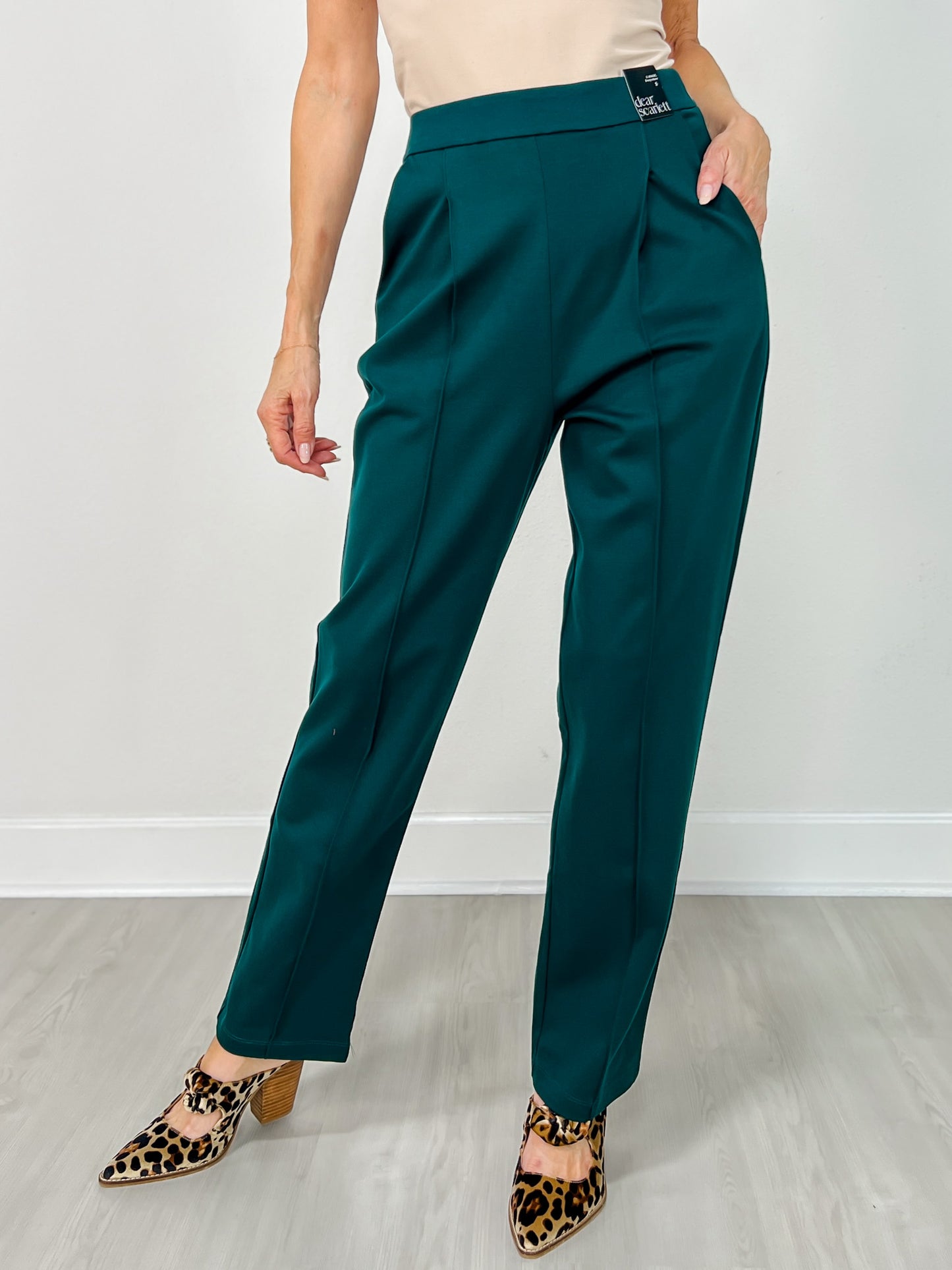 Barrel Leg Ponte Everywhere Pants in Hunter Green