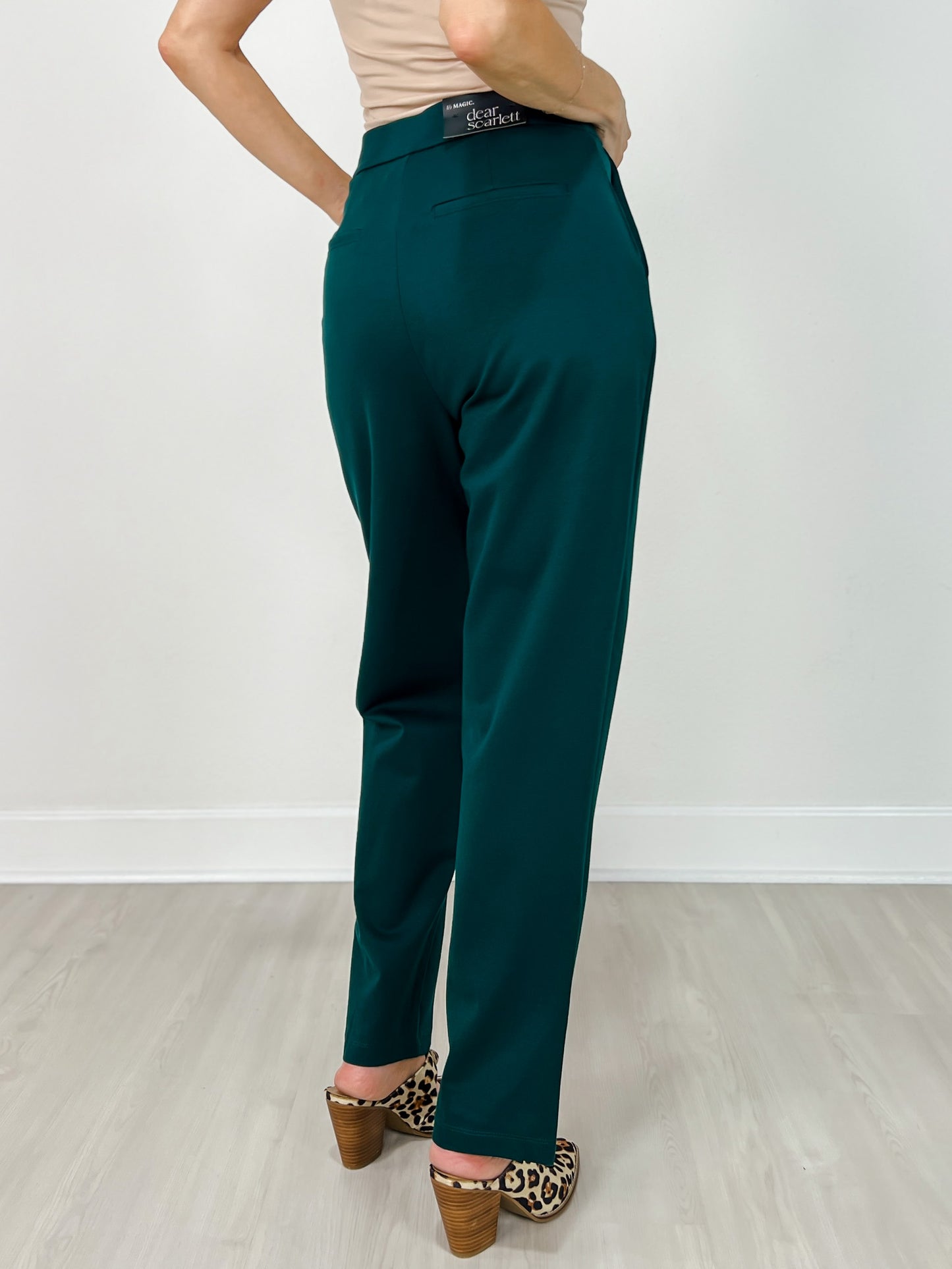 Barrel Leg Ponte Everywhere Pants in Hunter Green