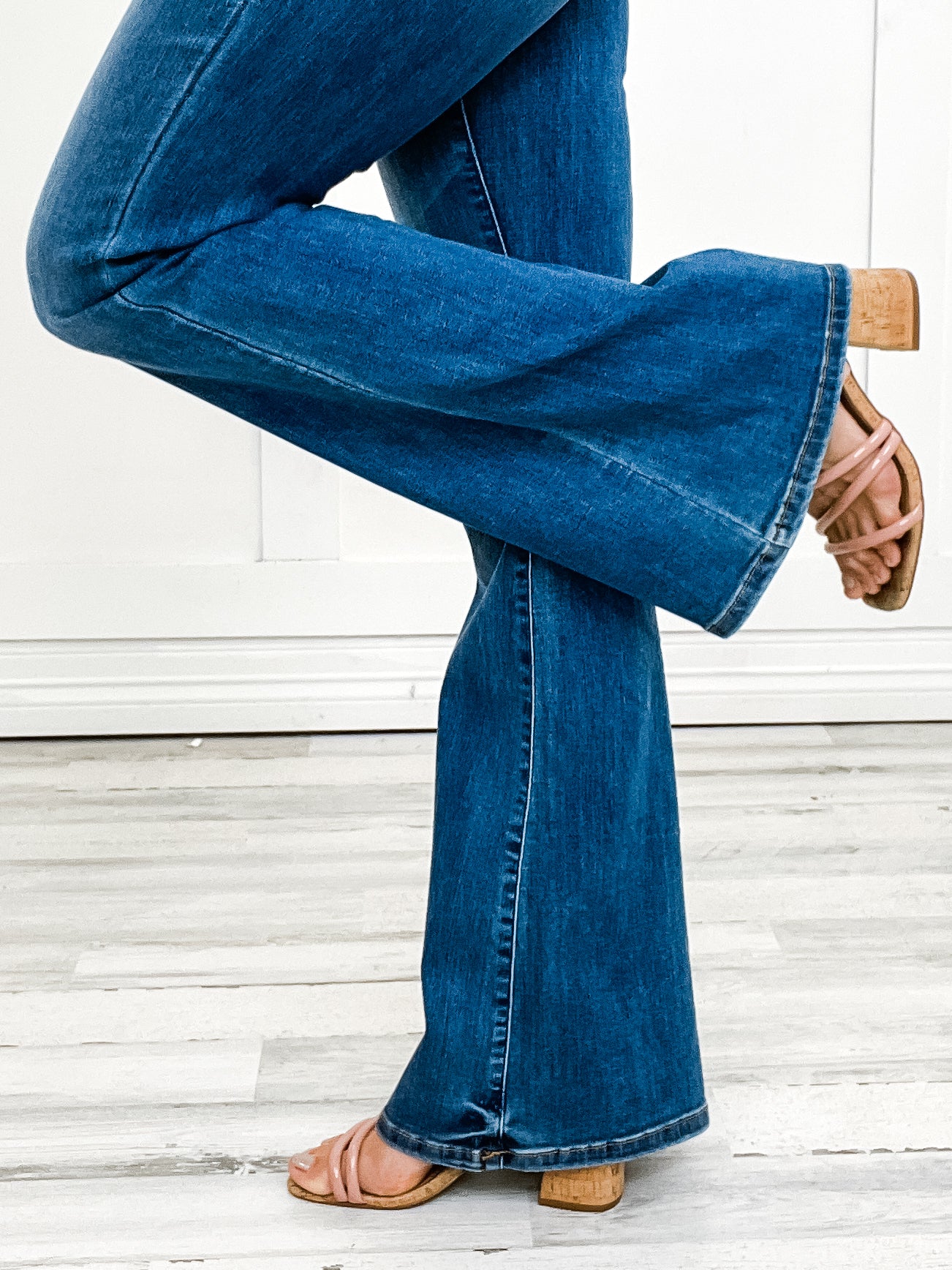 Judy Blue 'Not My First Rodeo' Hi-Rise Non-Distressed Flare Jeans