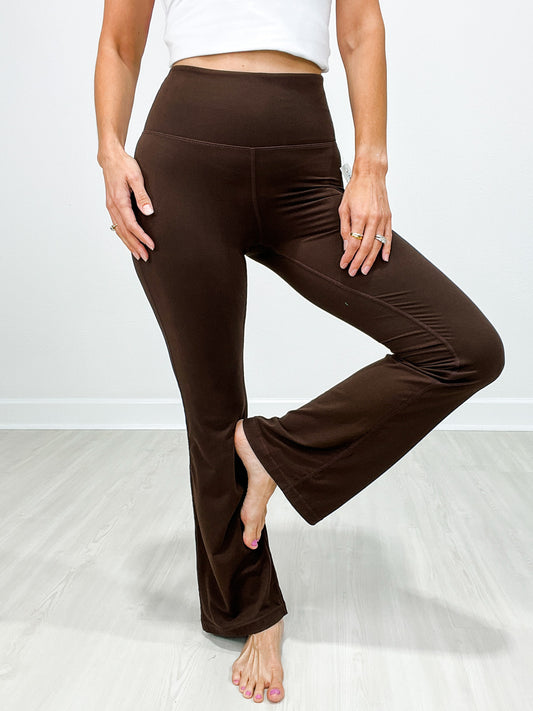 30a FLARED YOGA PANTS