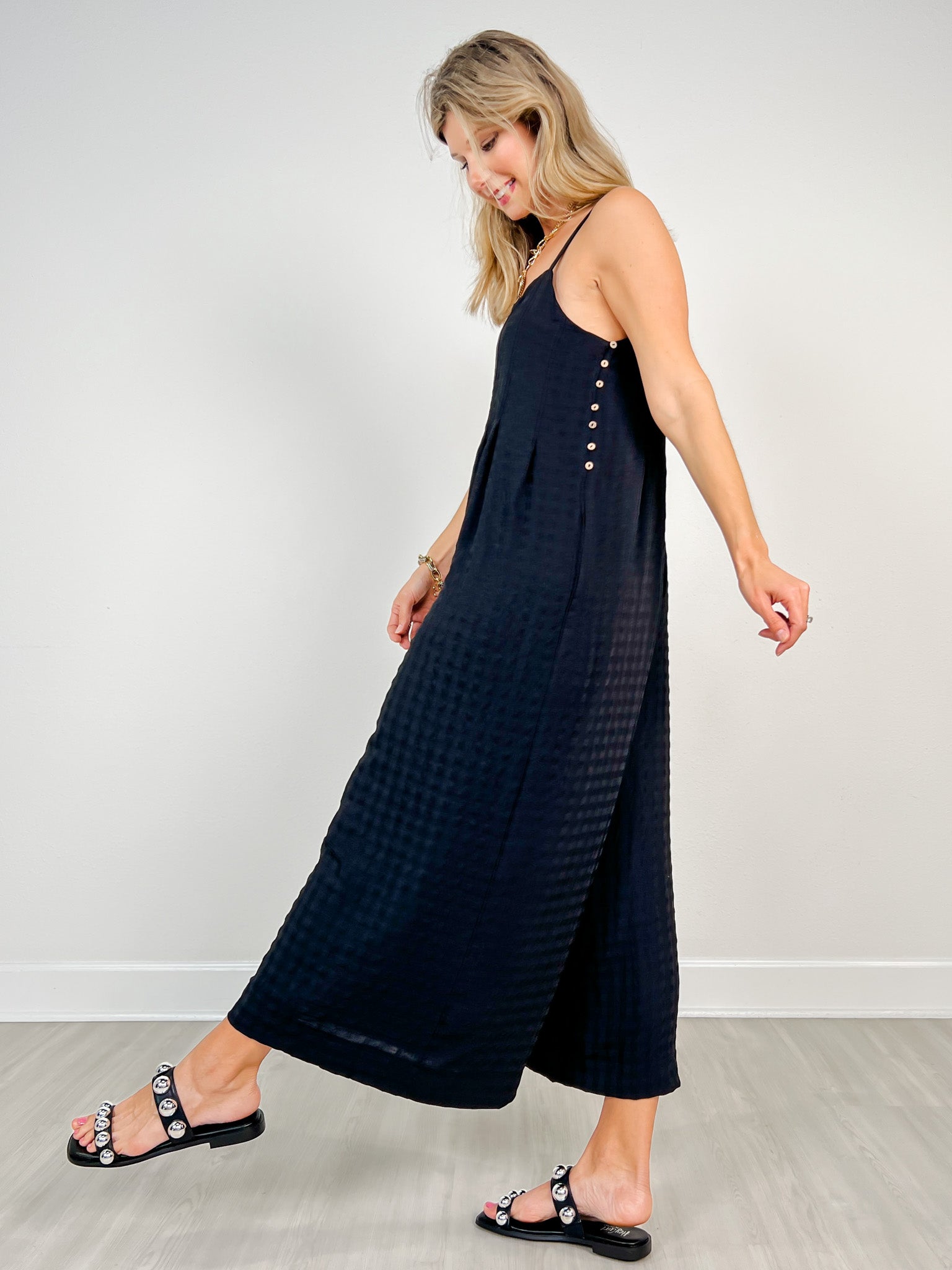 Textured Woven Sleeveless Jumpsuit with Pleat Details