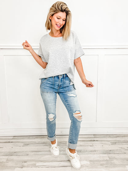 Easy Feeling Half Sleeve Oversized Knit Top with Front Pocket