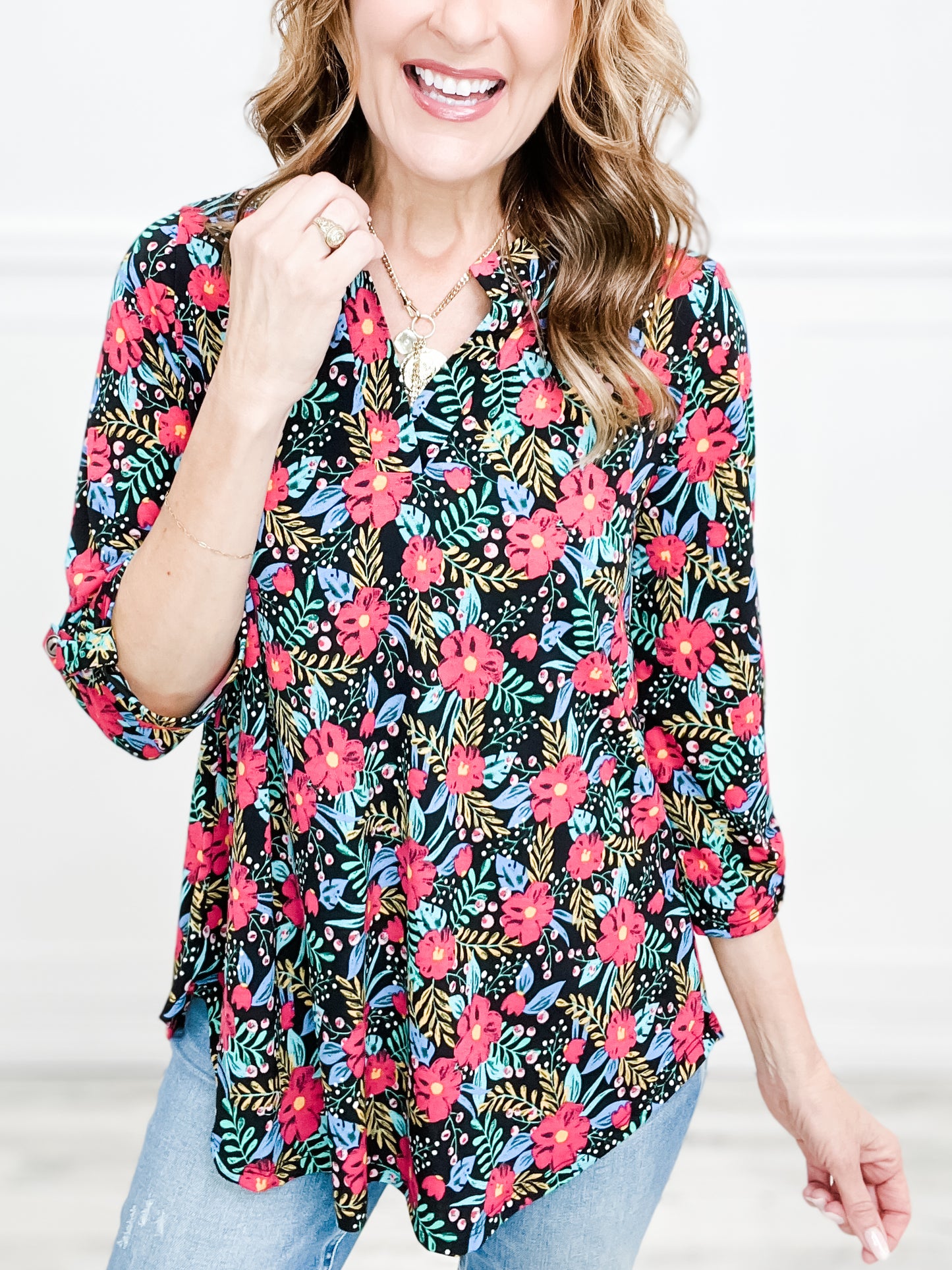 Fountain of Flowers Lizzy 3/4 Sleeve V-Neck Top