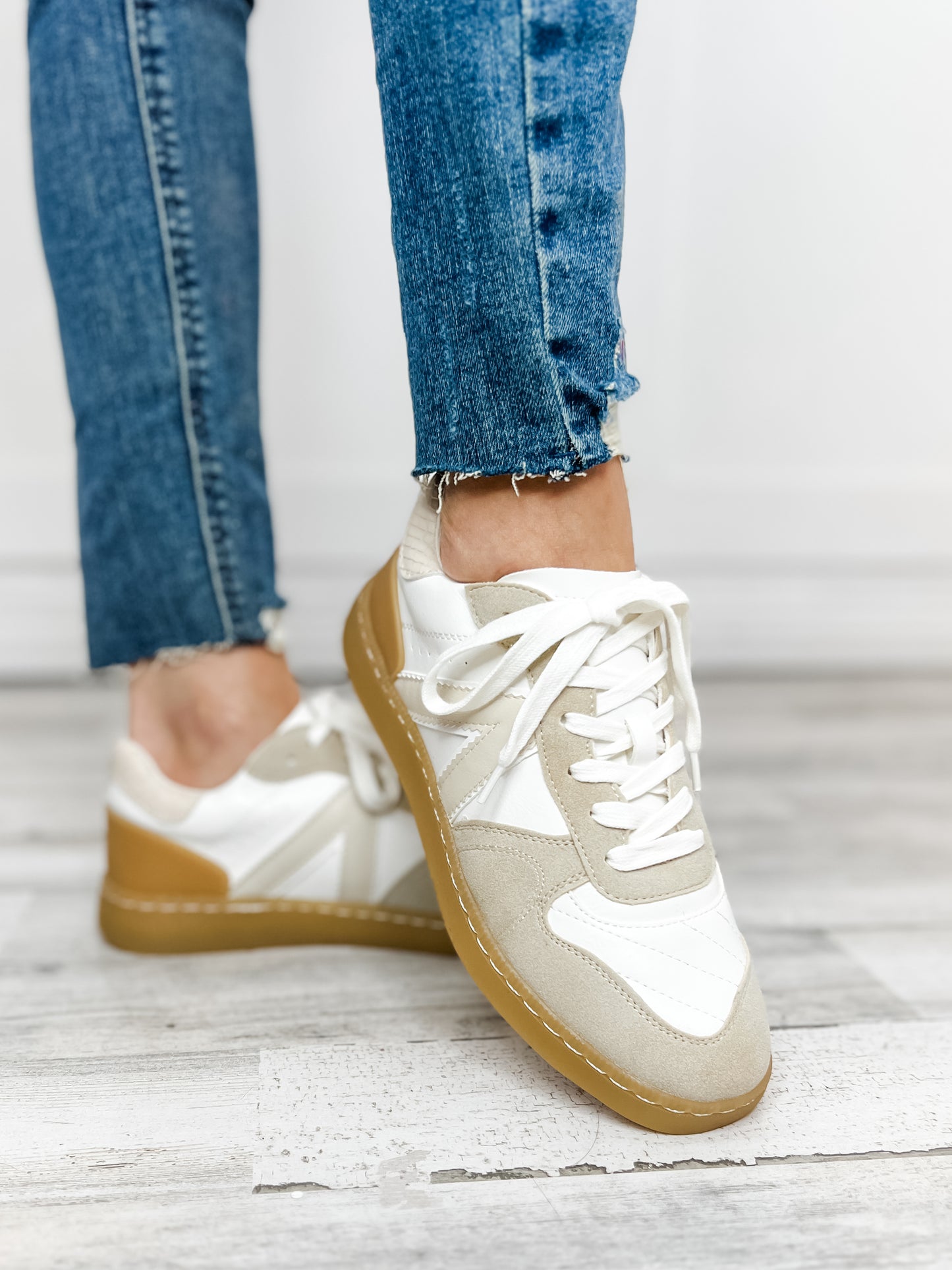 Mia Vesta Sneaker in White and Ecru