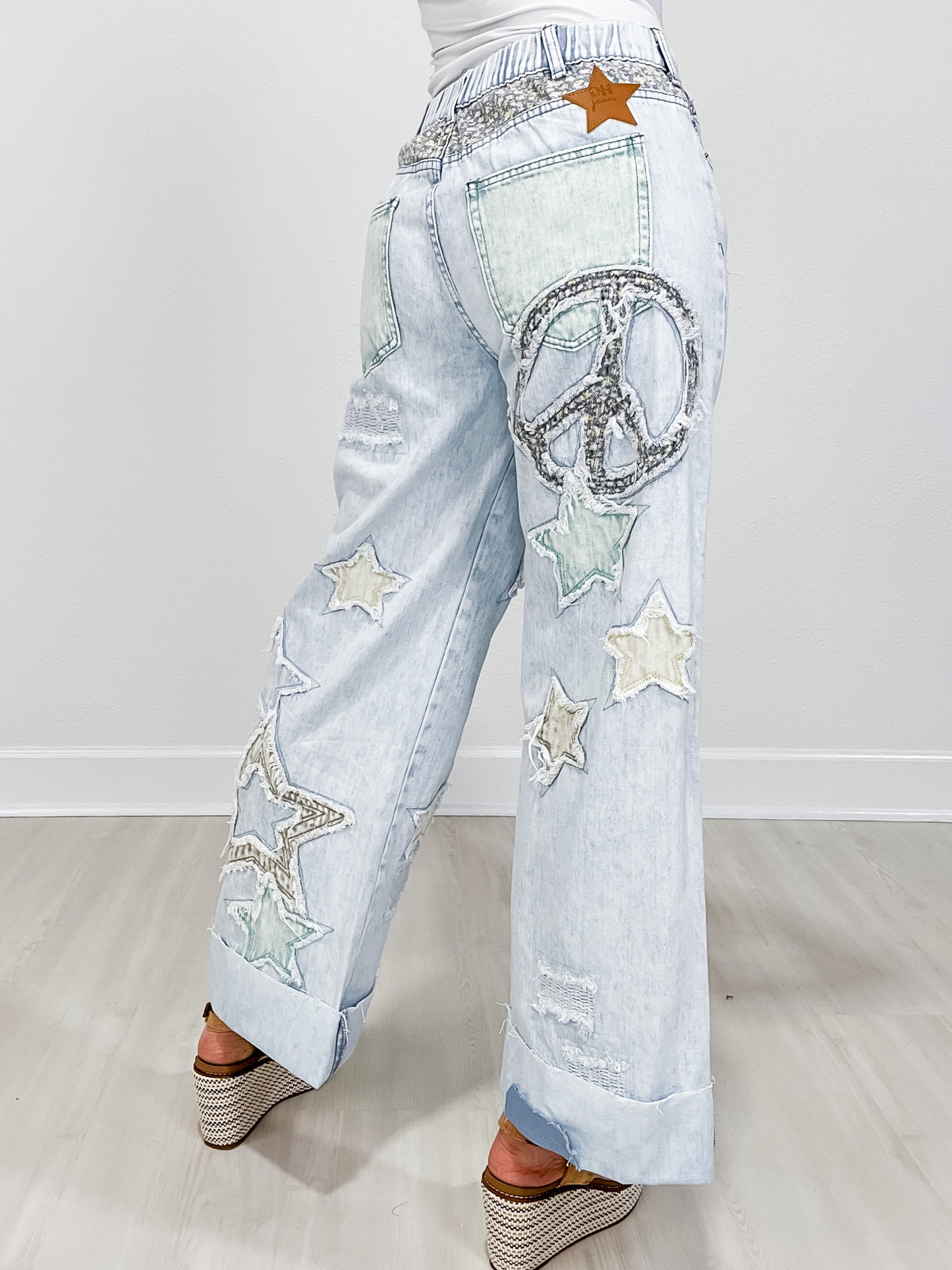 WASHED STAR PATCHWORK DETAIL DENIM JEANS