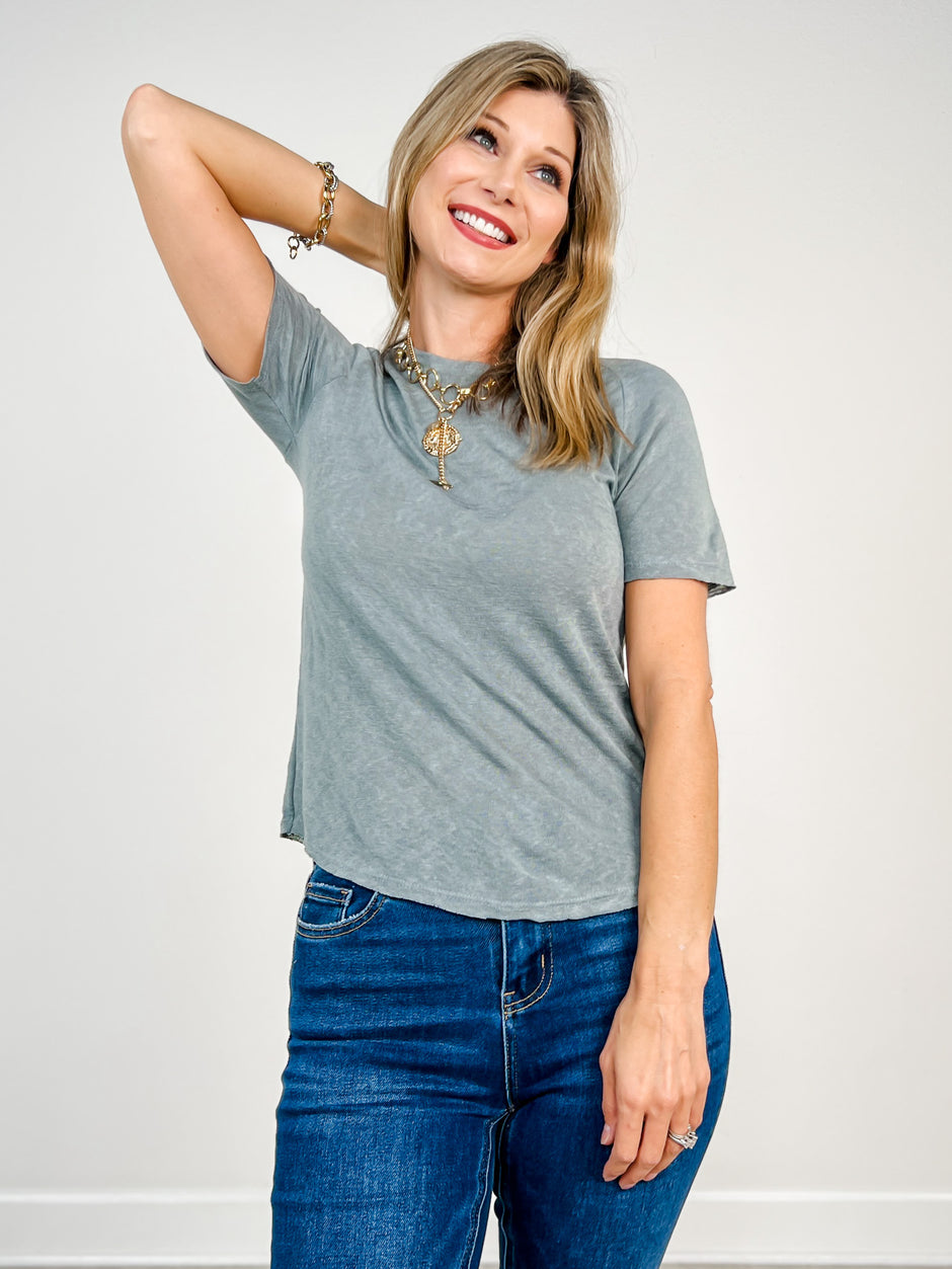 Hacci Slub Round Neck Raglan Tee