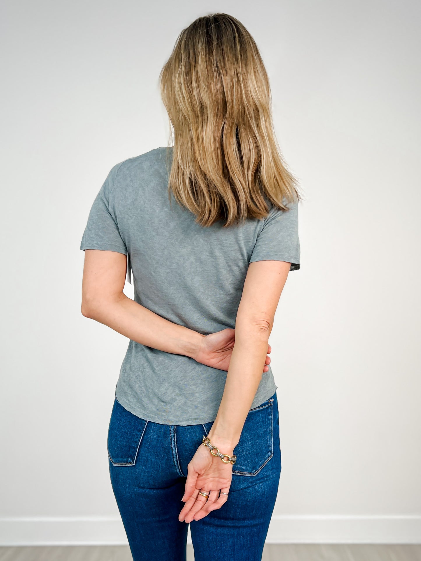 Hacci Slub Round Neck Raglan Tee