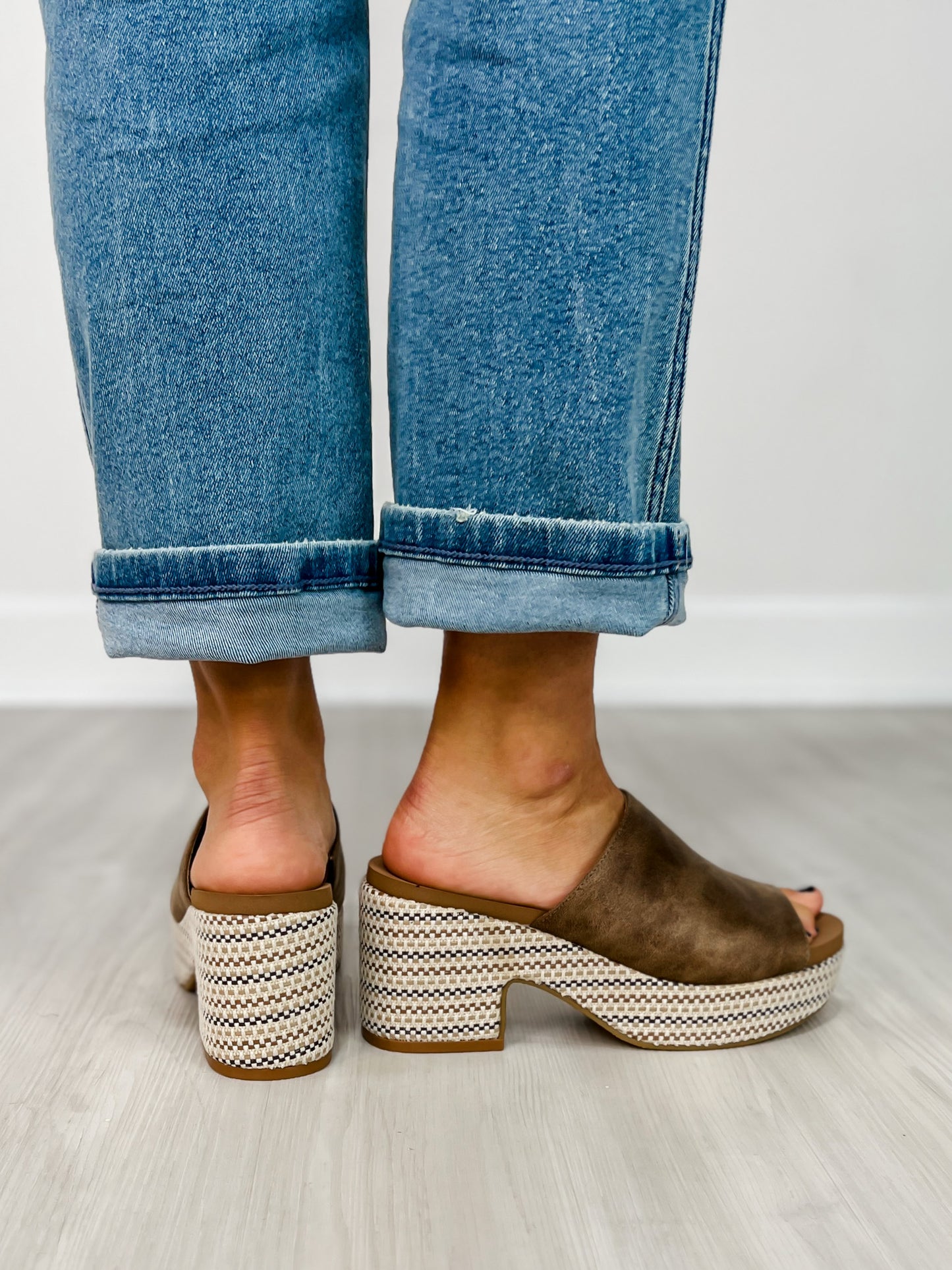 Corkys Totally Buggin Wedges in TAUPE