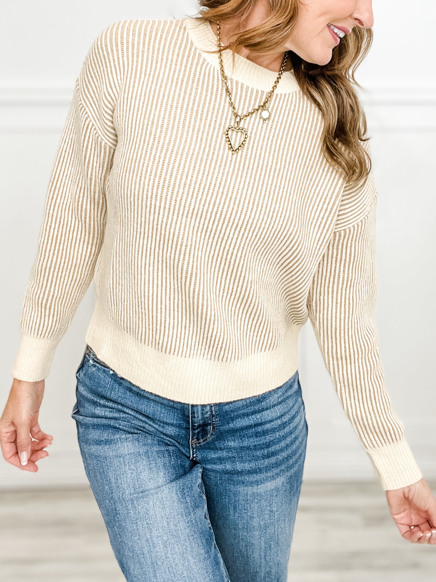 TWO TONE RIB TEXTURE SWEATER