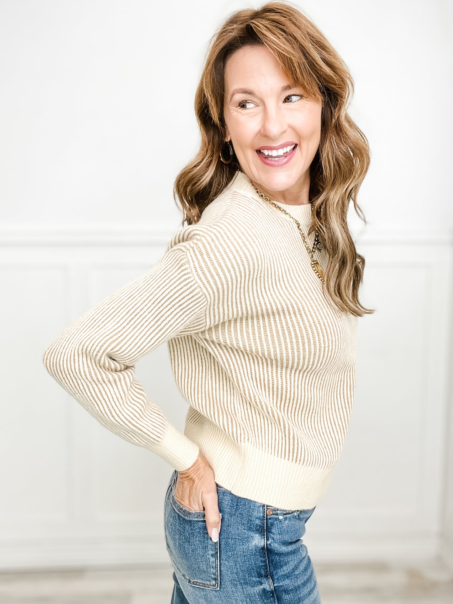 TWO TONE RIB TEXTURE SWEATER