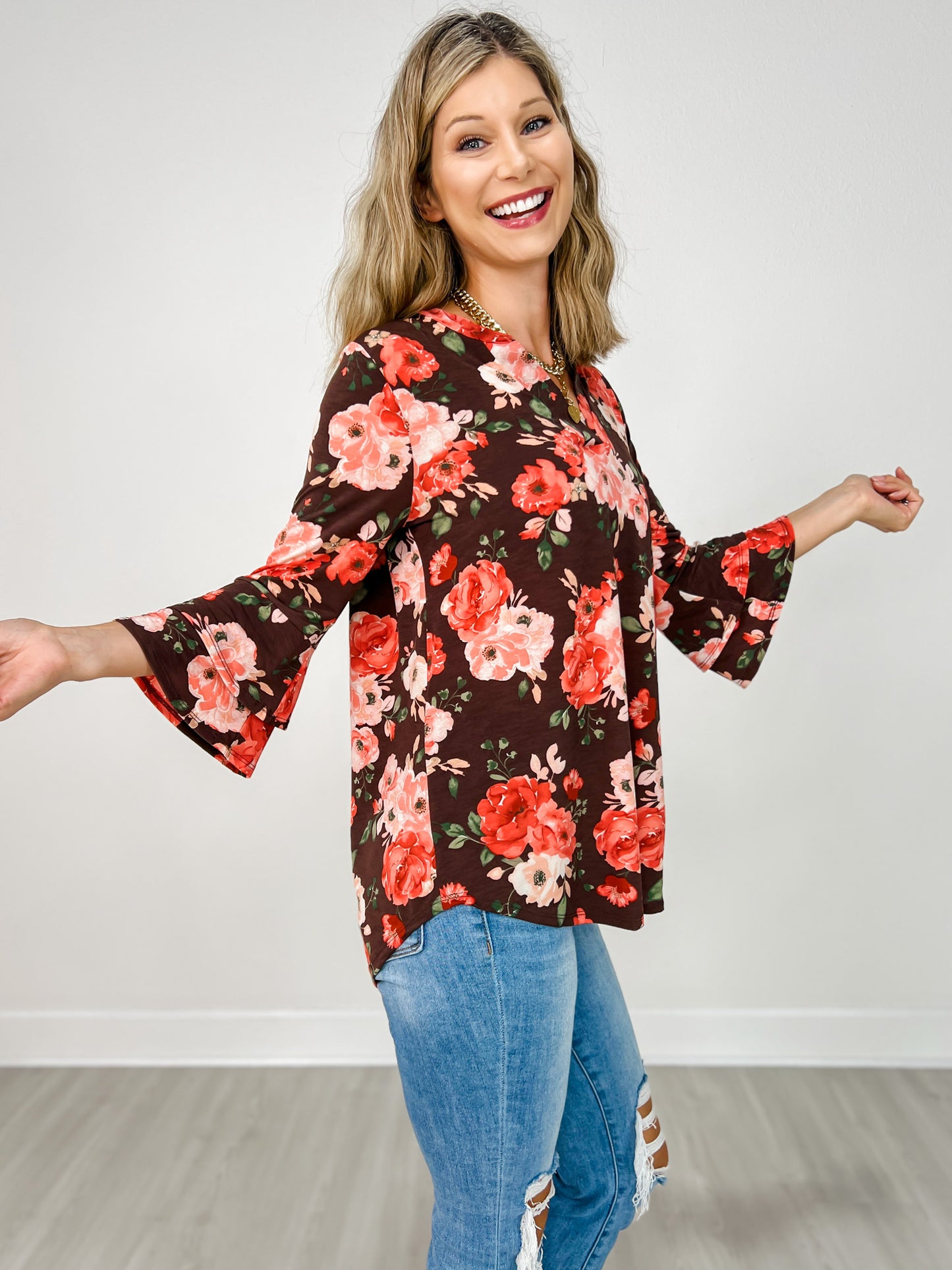 Lizzy 3/4 Bell Sleeve Top in Chocolate Floral