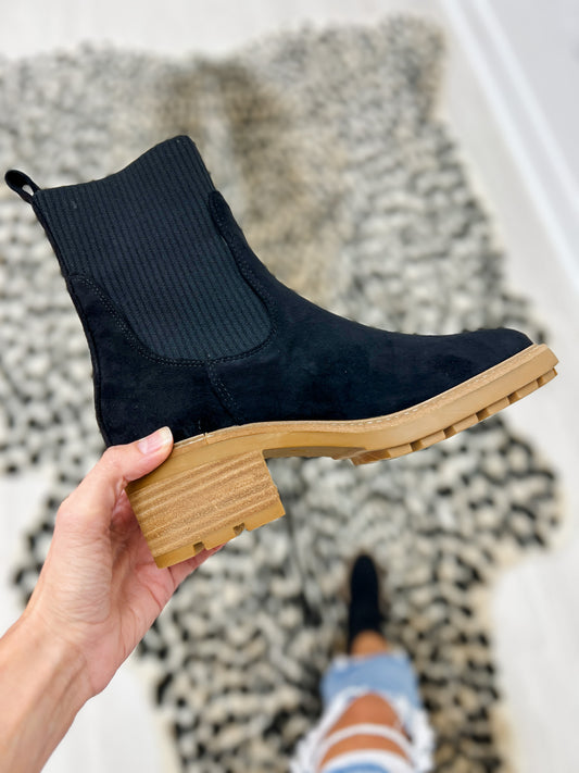 Corkys Goodness Gracious Boots in BLACK FAUX SUEDE