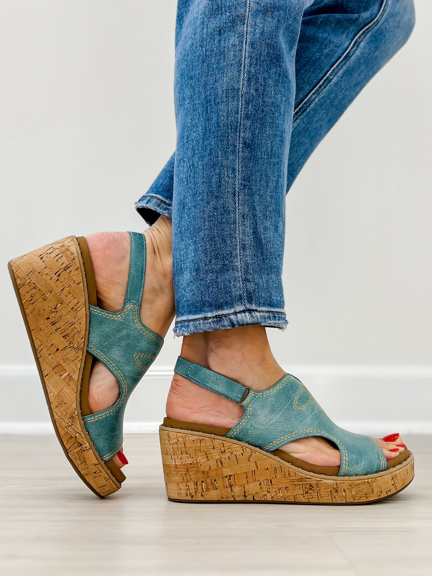 Corkys Darlin Wedges in Turquoise