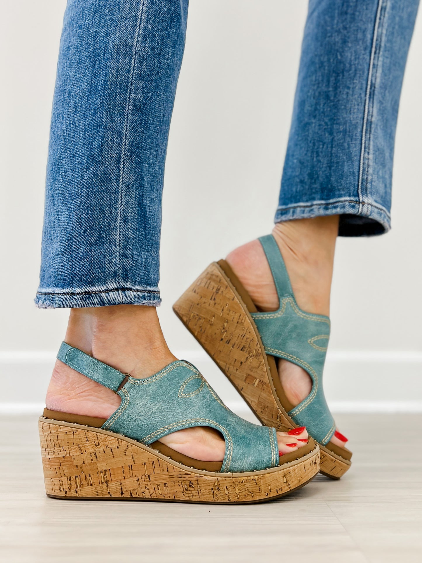 Corkys Darlin Wedges in Turquoise