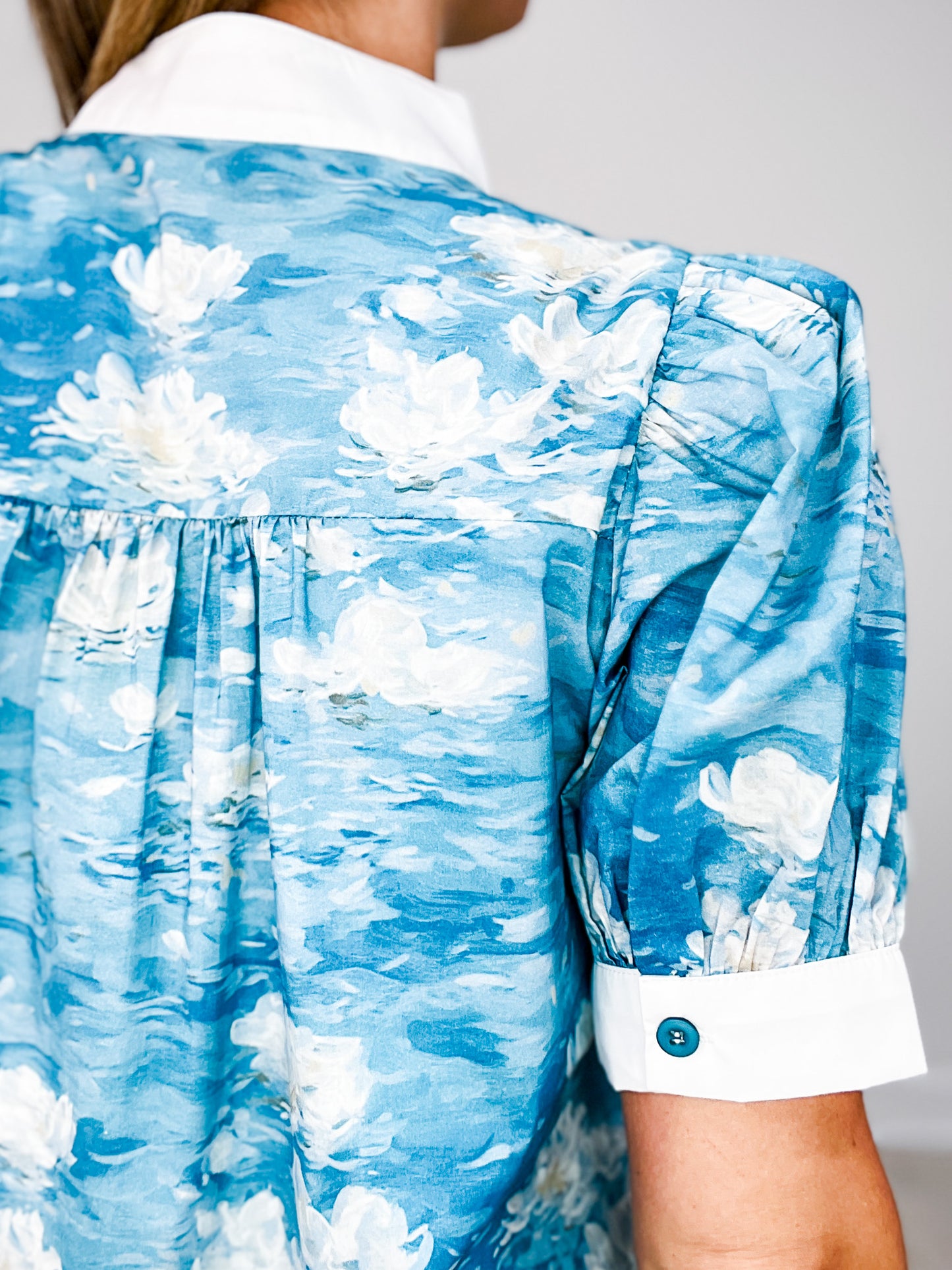 Short Sleeve Floral Button Down Split Neckline Top