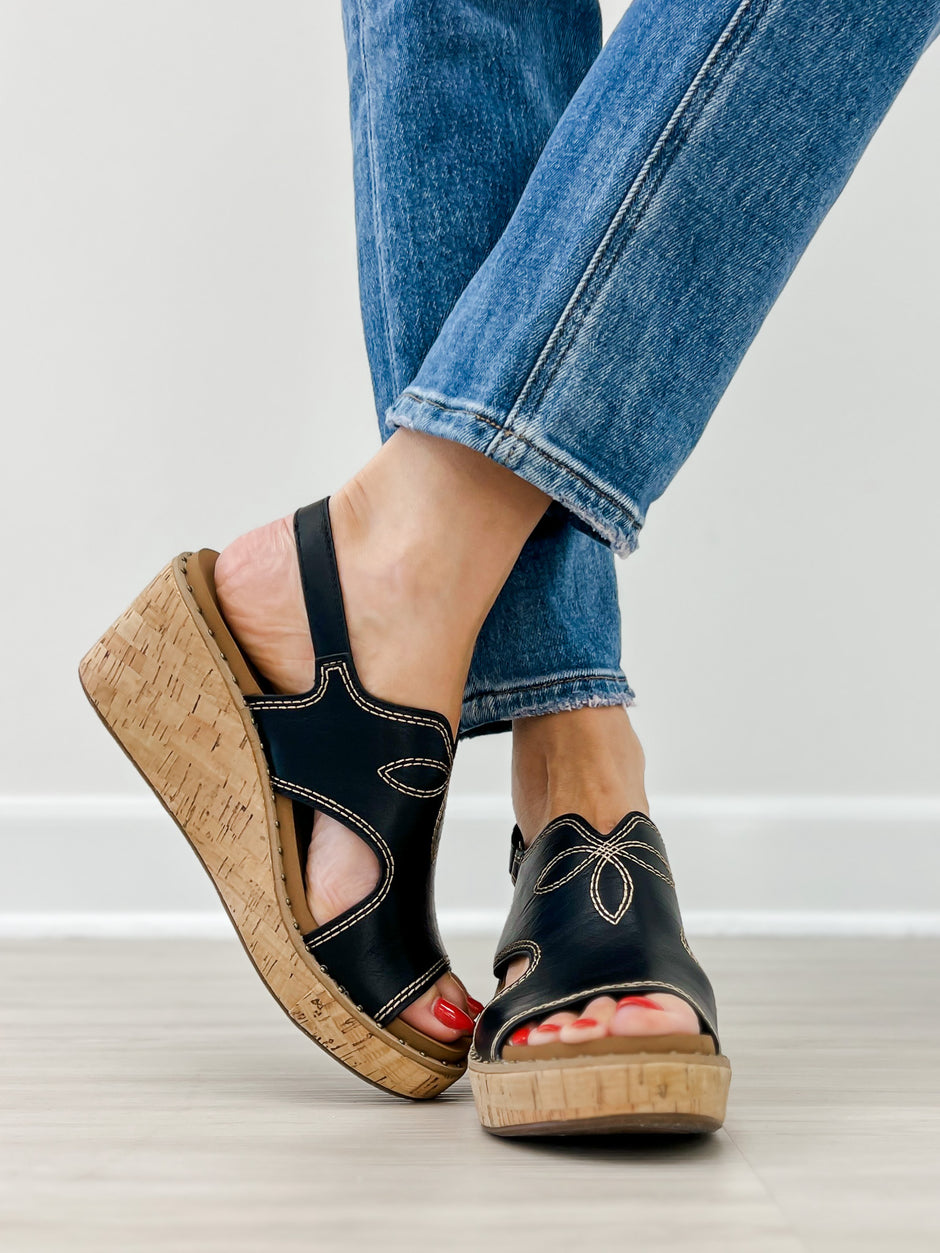 Corkys Darlin Wedges in Black