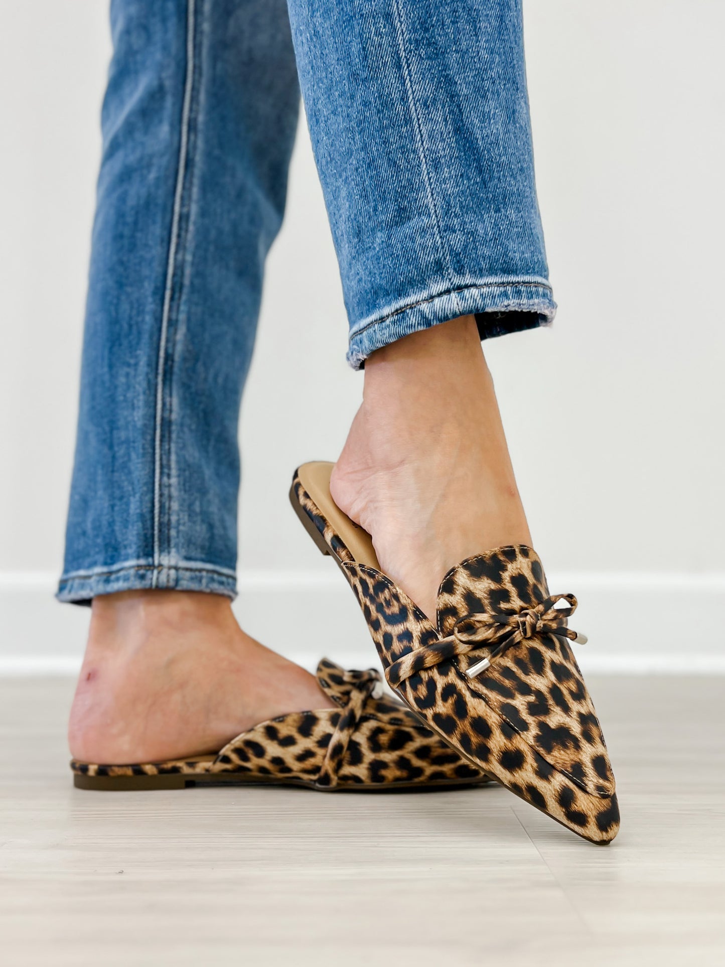 Corkys Tip Included Mule Flats in Leopard