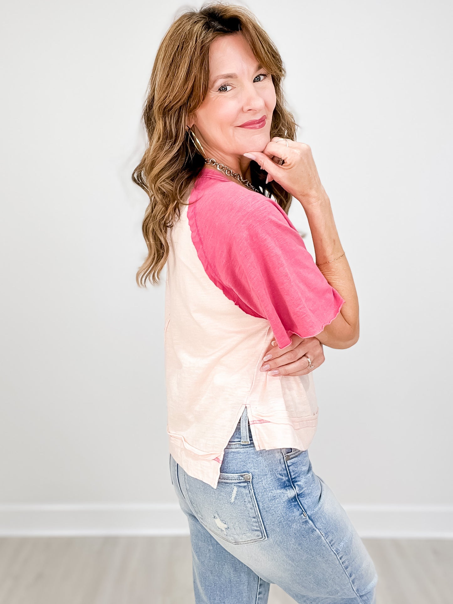 WASHED CONTRAST HENLEY NECK SHORT SLEEVE TEE