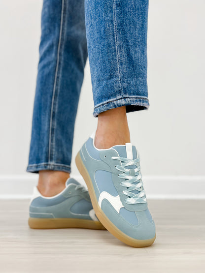 Blowfish Tastic Lace Up Sneaker in Sky Blue