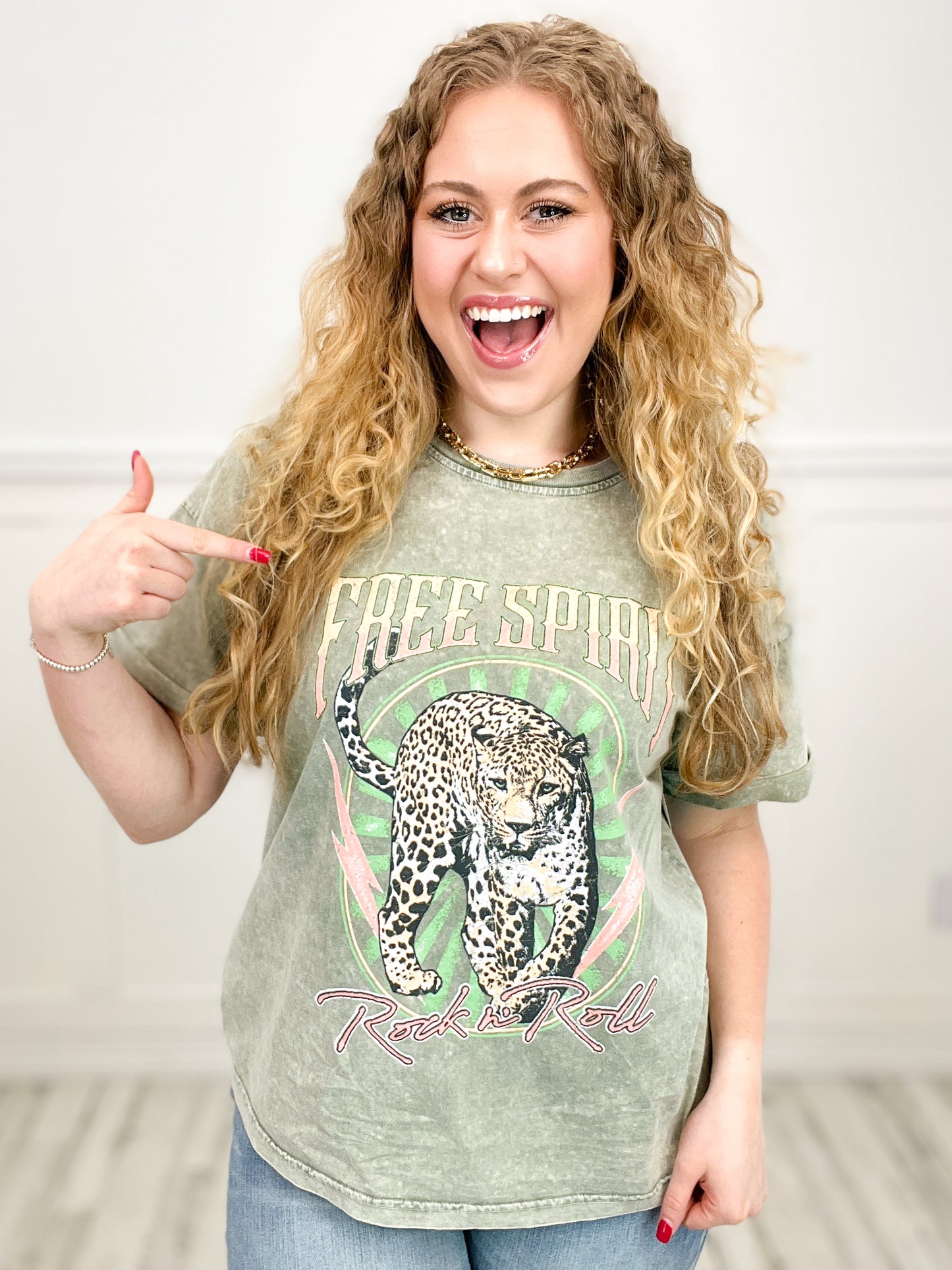 Free Spirit Leopard Graphic Tee