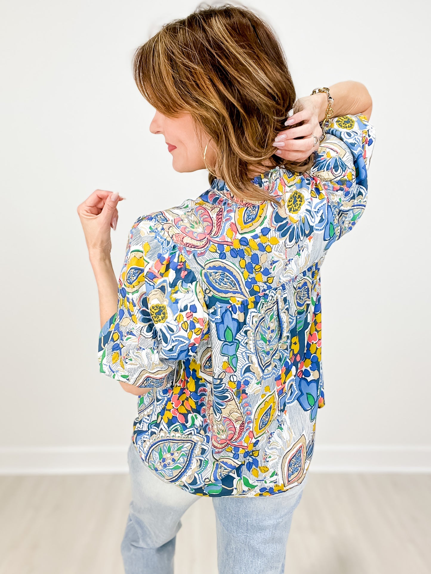 Mixed Print Pleated Split Neck Top with Short Puff Sleeves