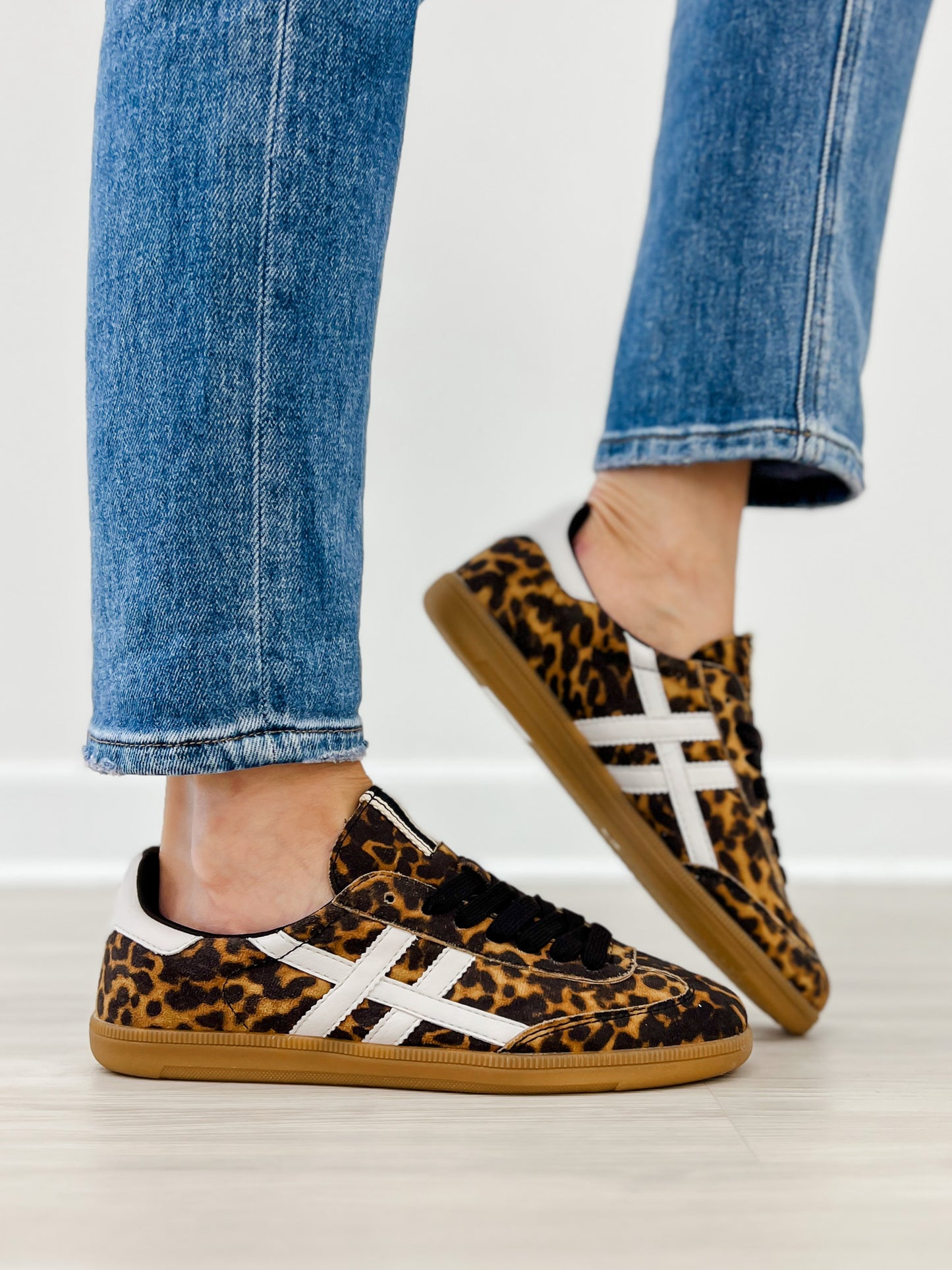 Good Choice Dakkah Sneakers in Leopard