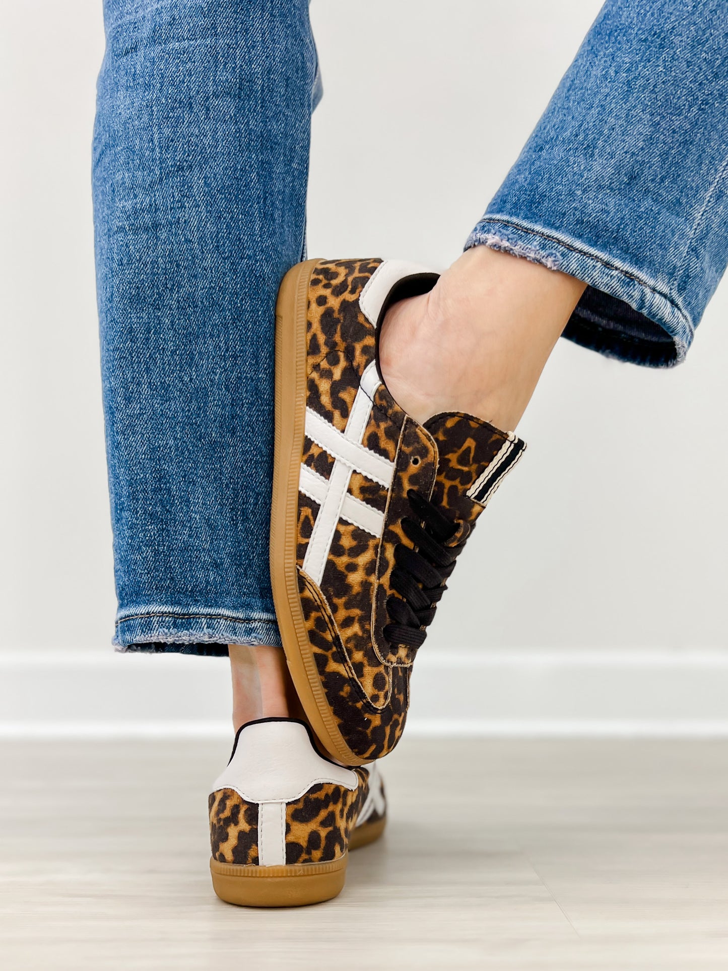 Good Choice Dakkah Sneakers in Leopard
