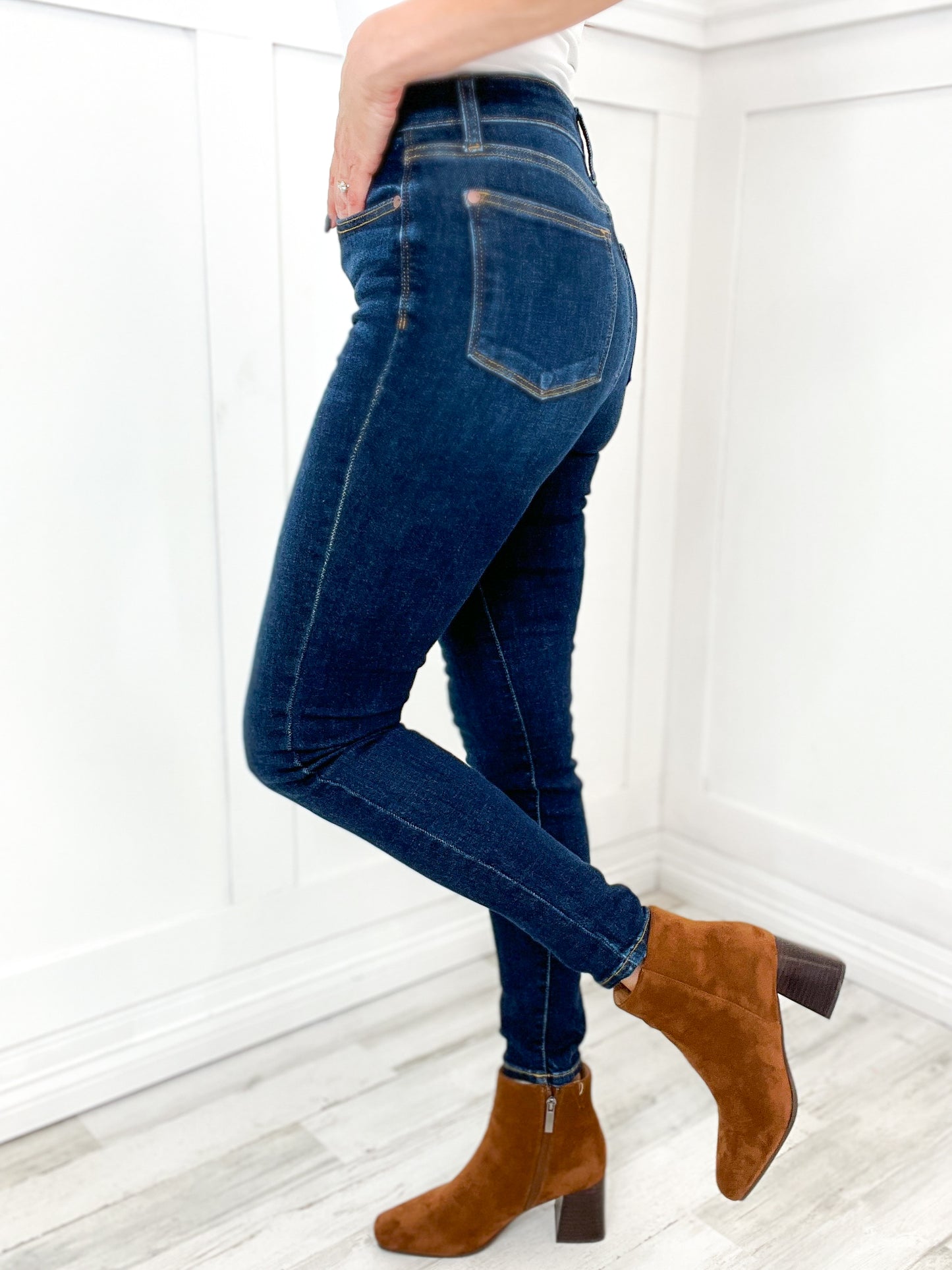 Judy Blue JULIA High Waist Judy Blue Hand Sand Skinny Denim Jean