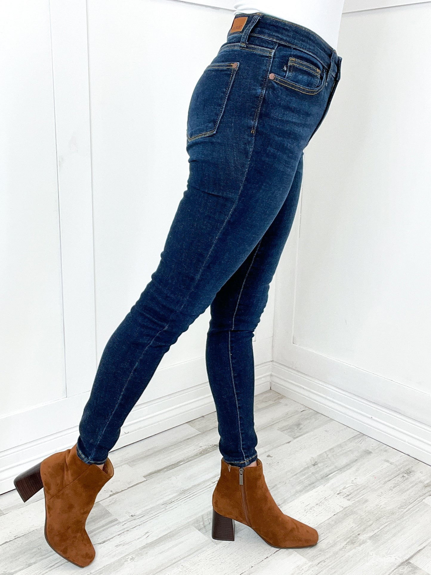 Judy Blue JULIA High Waist Judy Blue Hand Sand Skinny Denim Jean