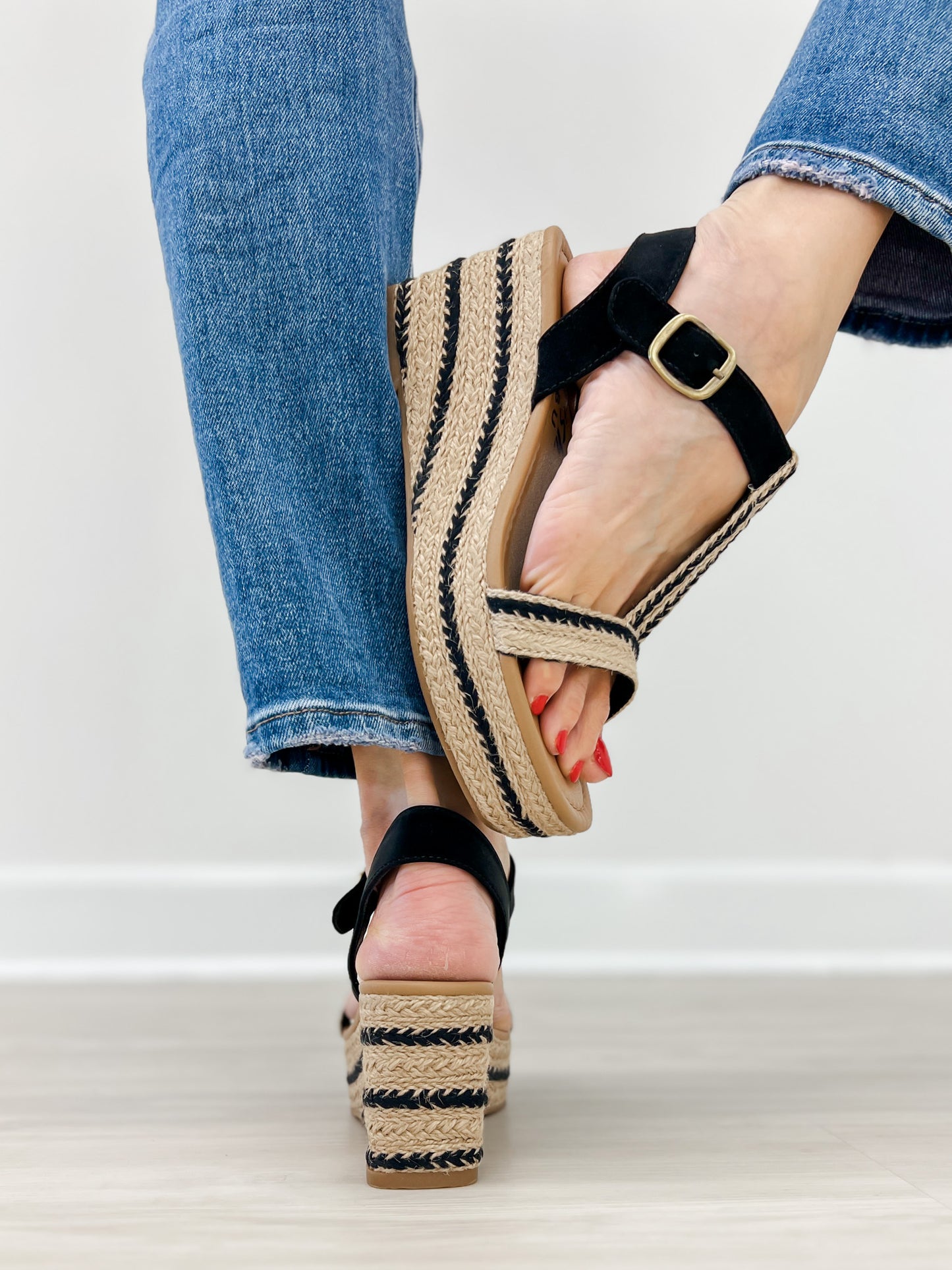 Blowfish Mailbu Annika Espadrille Wedge Sandal in Natural Black