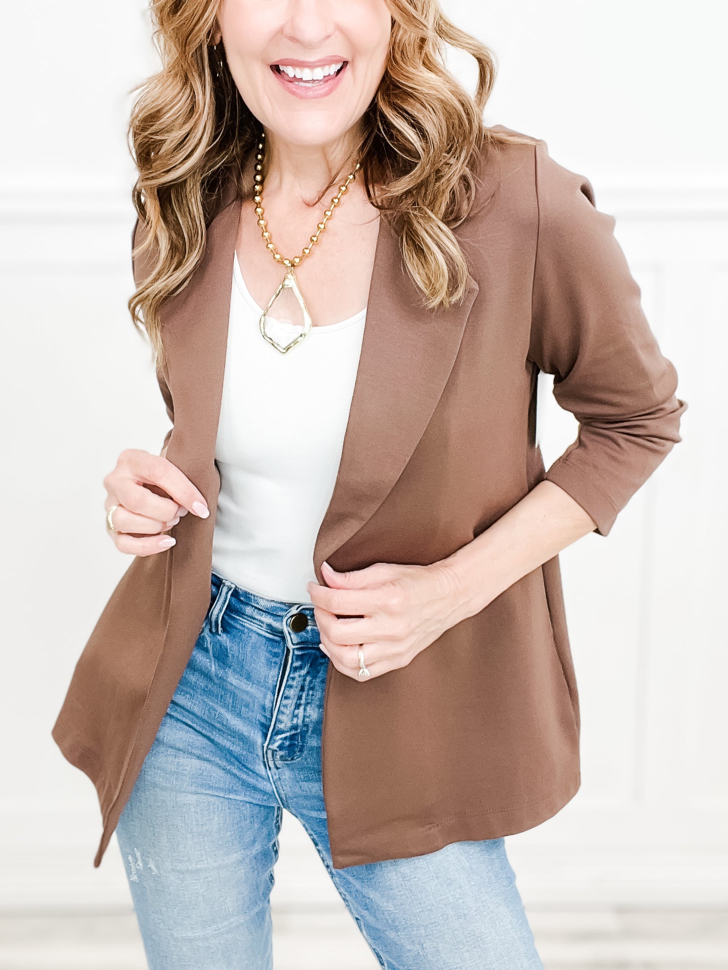 Magic 3/4 Length Ruching Sleeve Blazer in Dark Brown