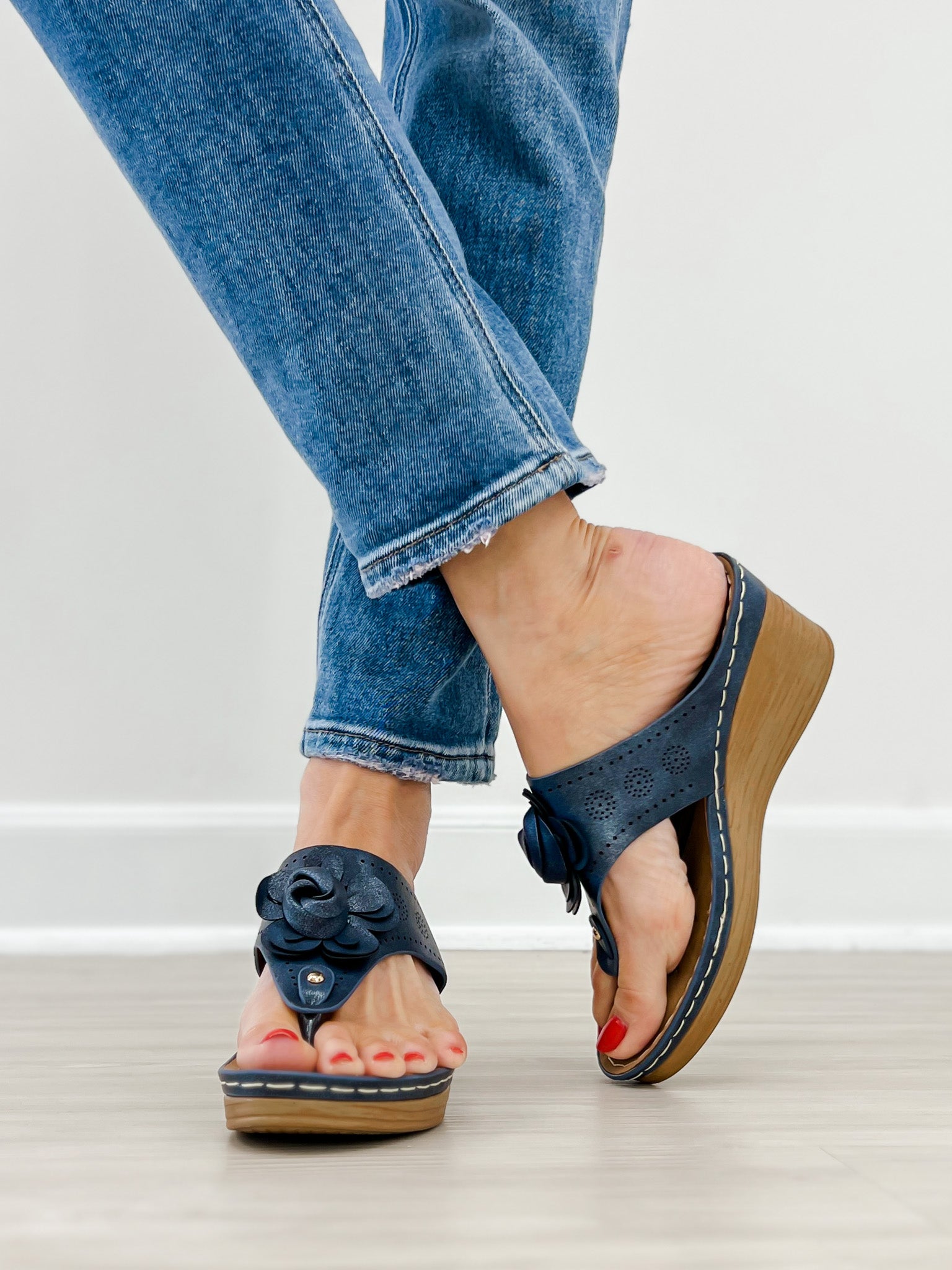Good Choice Willa Floral Wedge Sandals in Blue