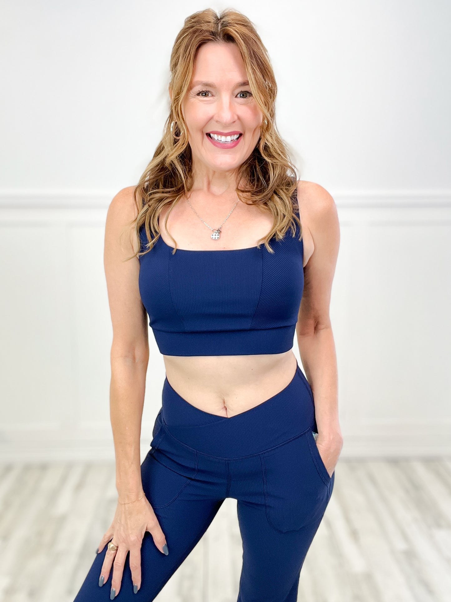 Get Up Nylon Rib Square Neck Sports Bra - C