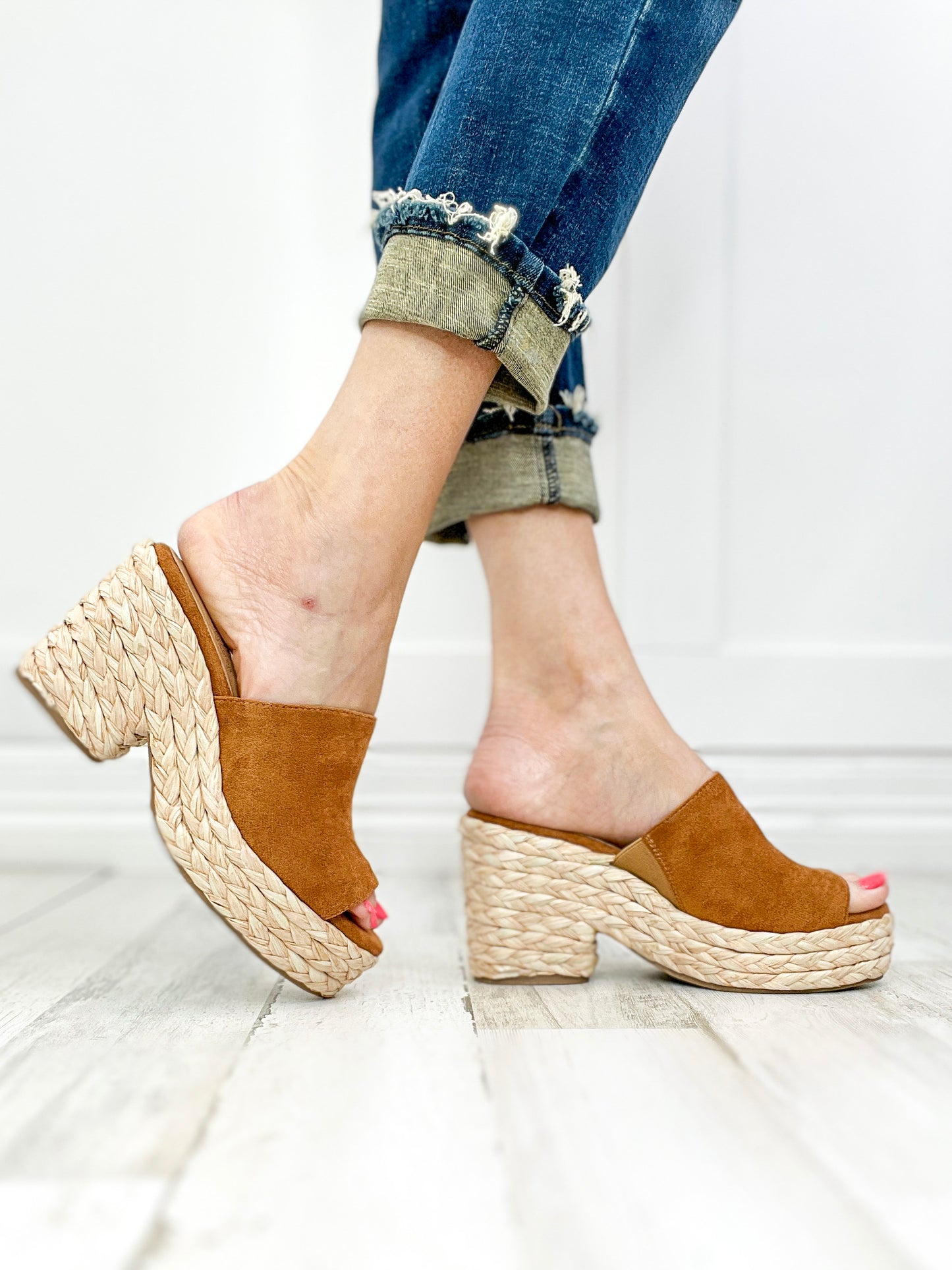 Corkys Solstice Wedge in Cognac