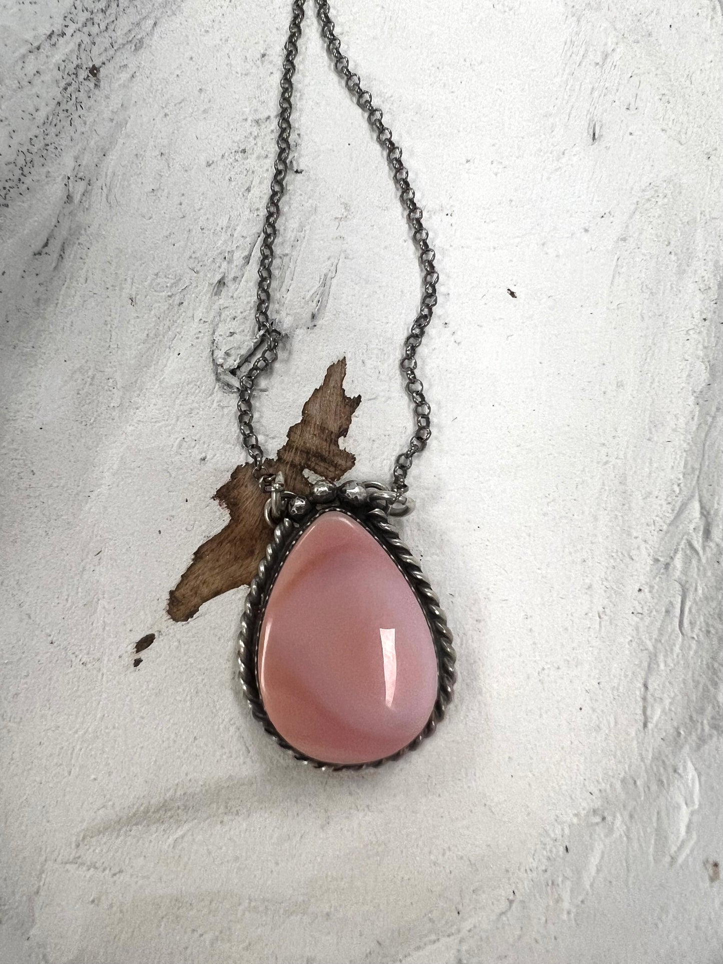 Clifton Davis Sterling Silver Pink Conch Necklace