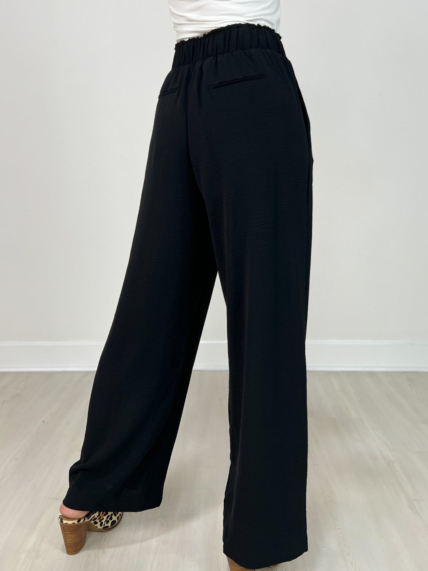 High Waisted Solid Knit Pants with Side Pockets