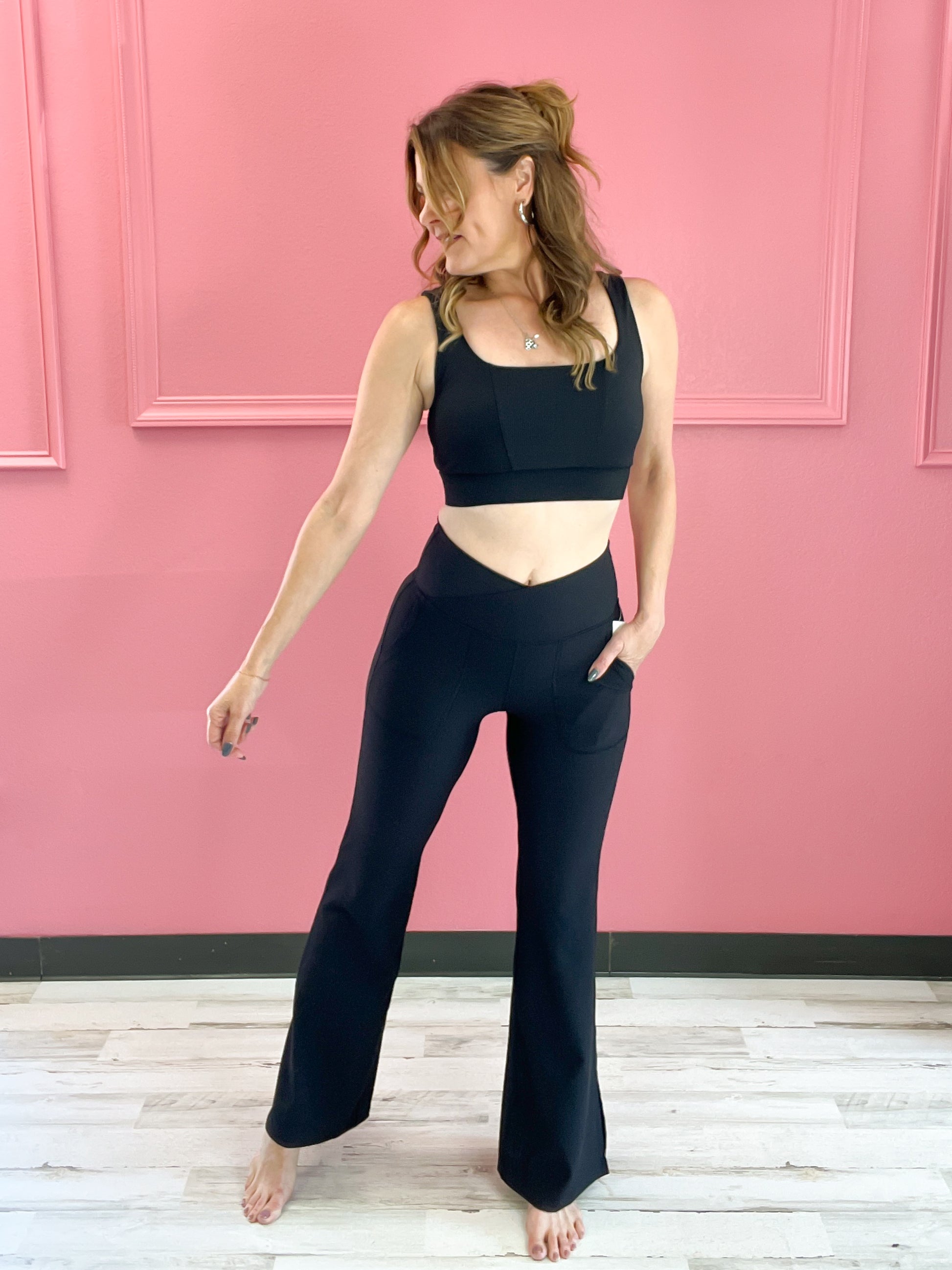 Get Up Nylon Rib Square Neck Sports Bra in Black