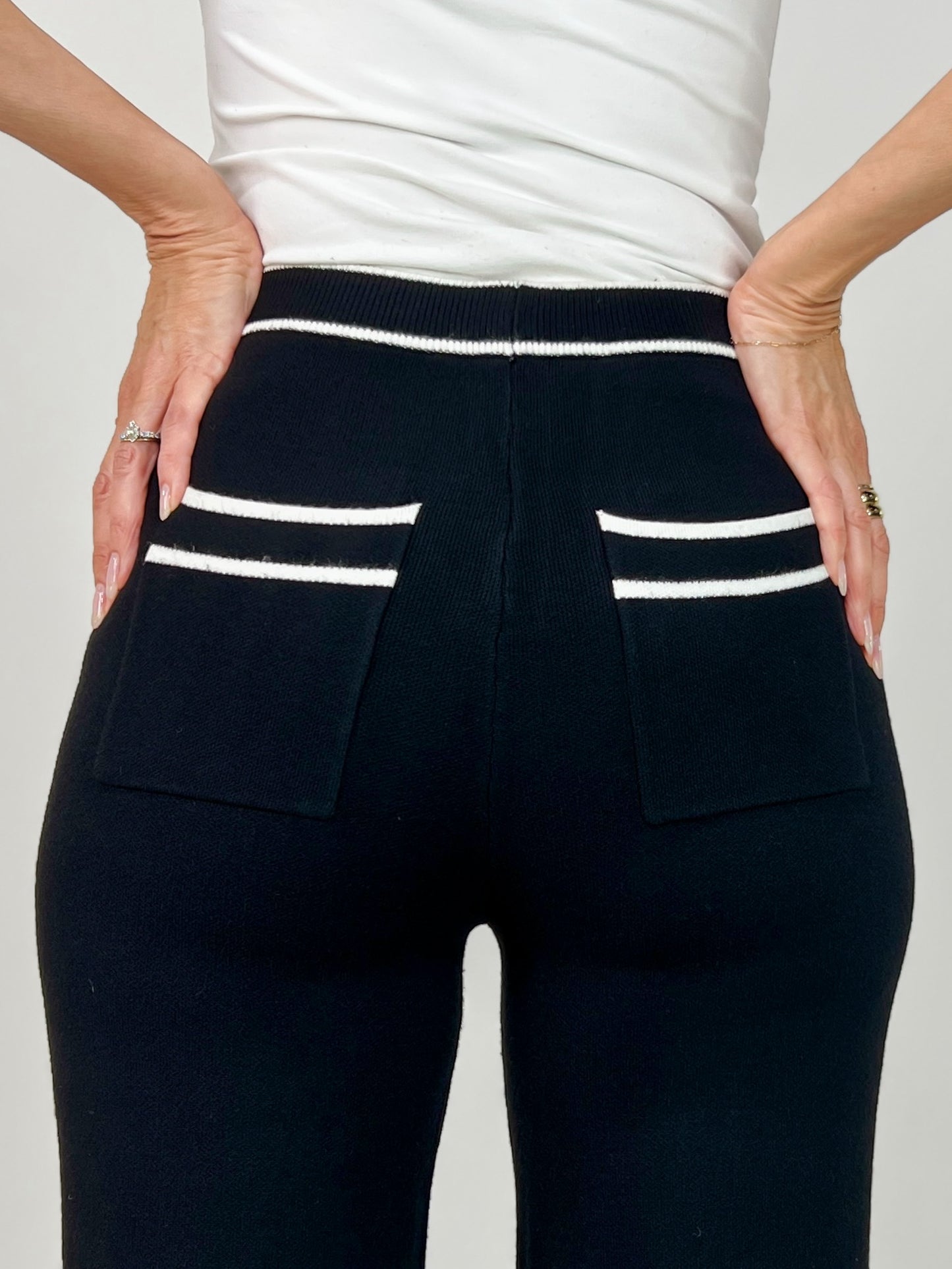 Contrast Piping High Waisted Elastic Waist Band Pants