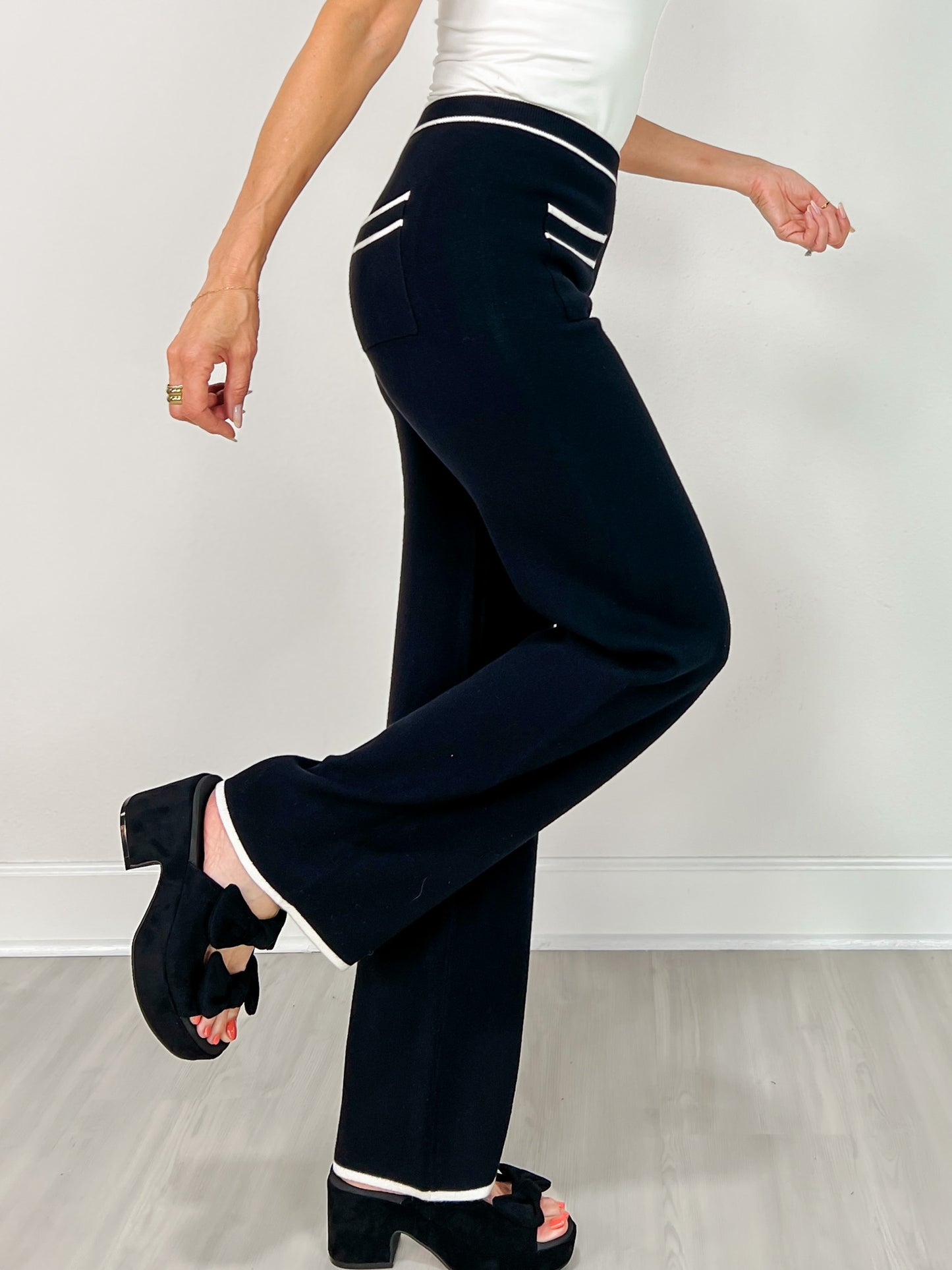 Contrast Piping High Waisted Elastic Waist Band Pants