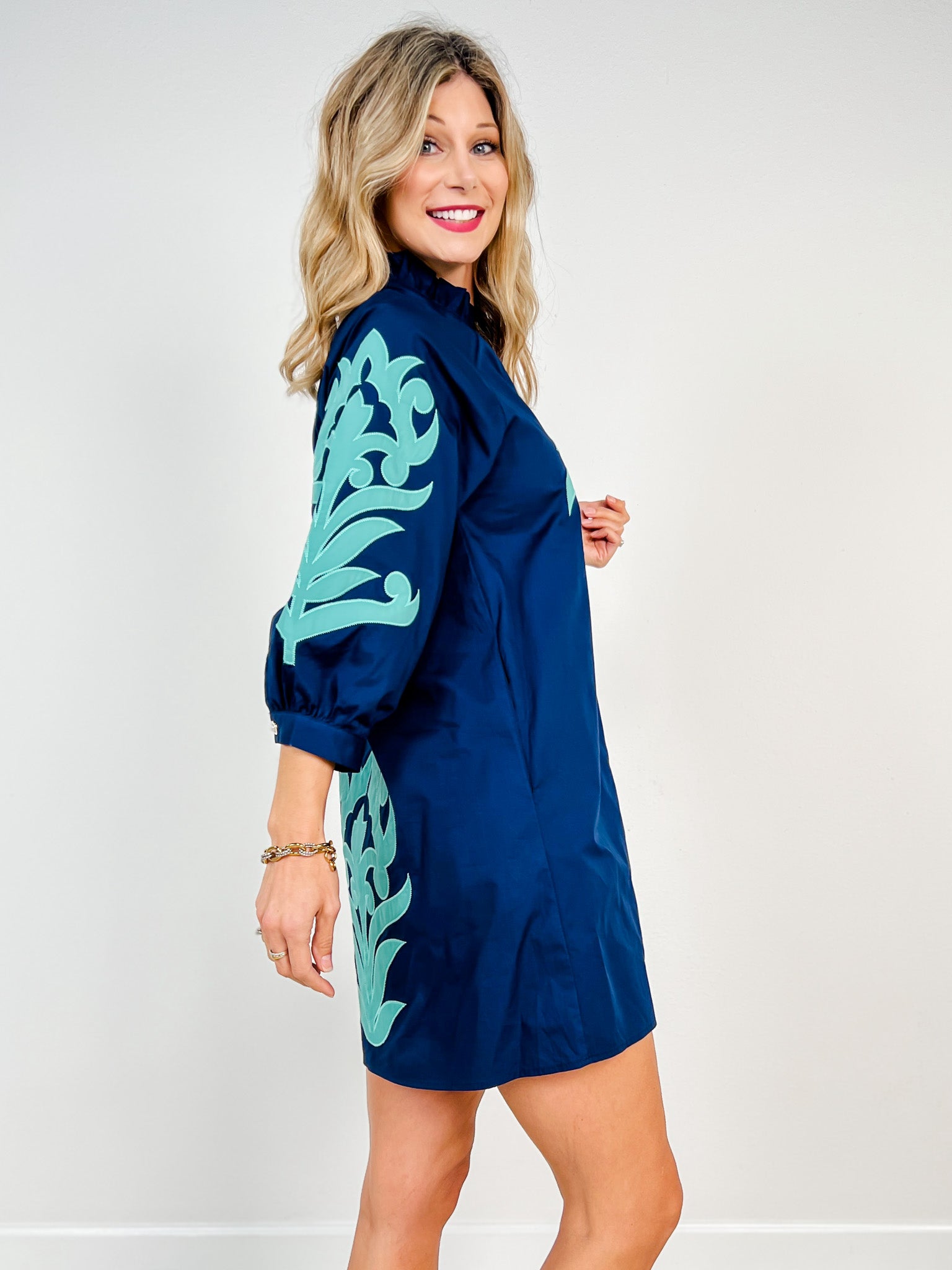 3/4 Sleeve Baroque Floral Applique Mini Shift Dress