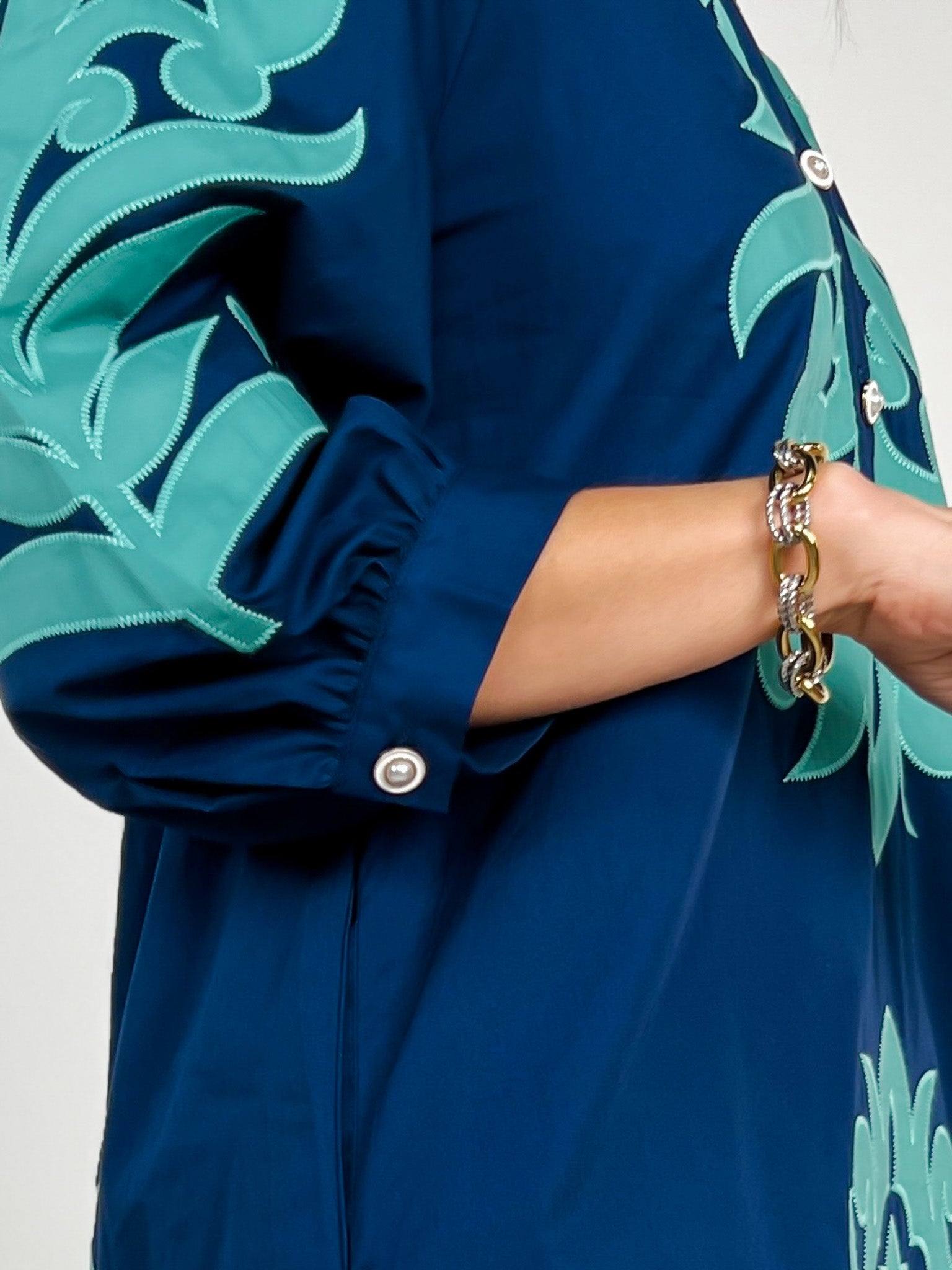 3/4 Sleeve Baroque Floral Applique Mini Shift Dress