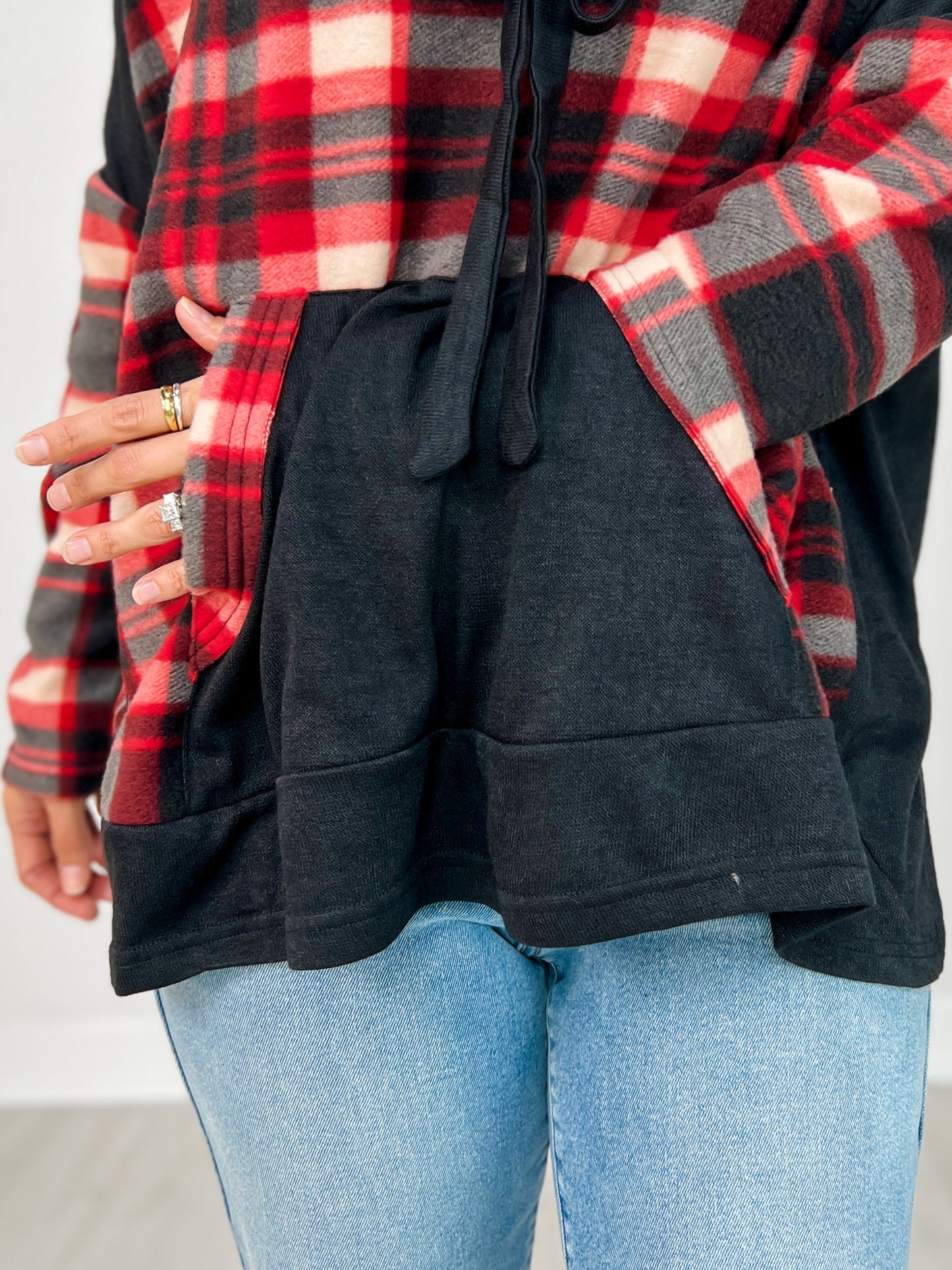 Plaid Knit Hooded Top with Kangaroo Pouch