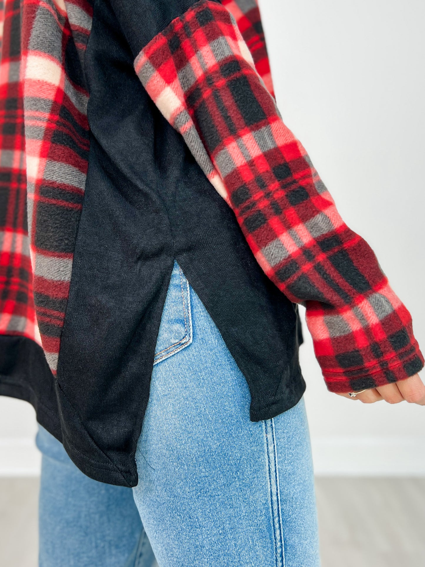 Plaid Knit Hooded Top with Kangaroo Pouch