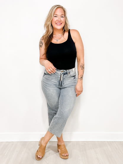 Judy Blue TANNER Mid-Rise Tummy Control Raw Hem Cropped Wide Leg Jeans